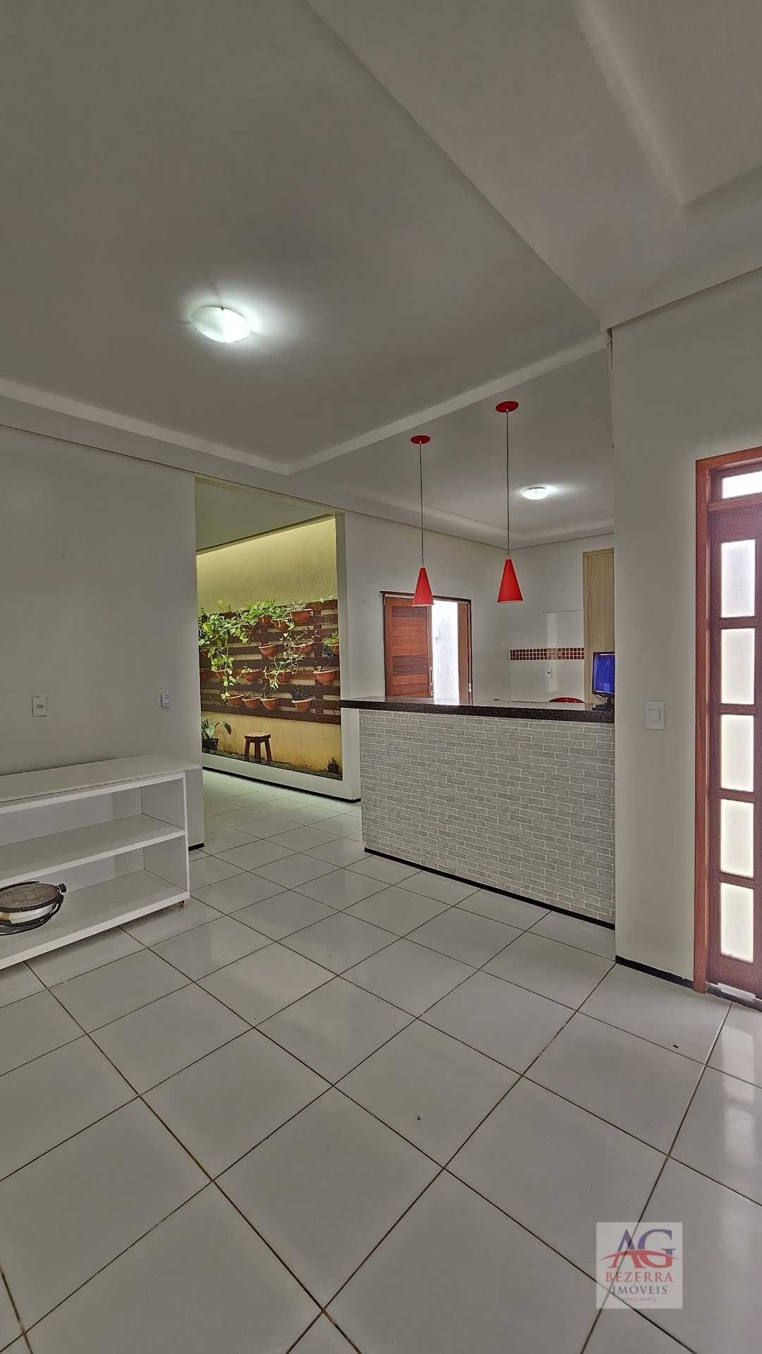 Casa à venda com 4 quartos, 300m² - Foto 10