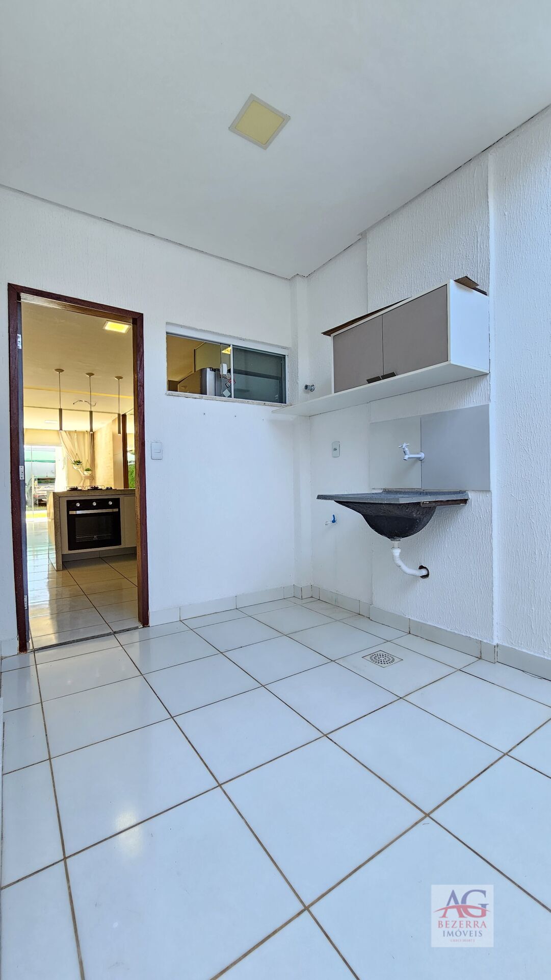 Apartamento à venda com 2 quartos, 83m² - Foto 23