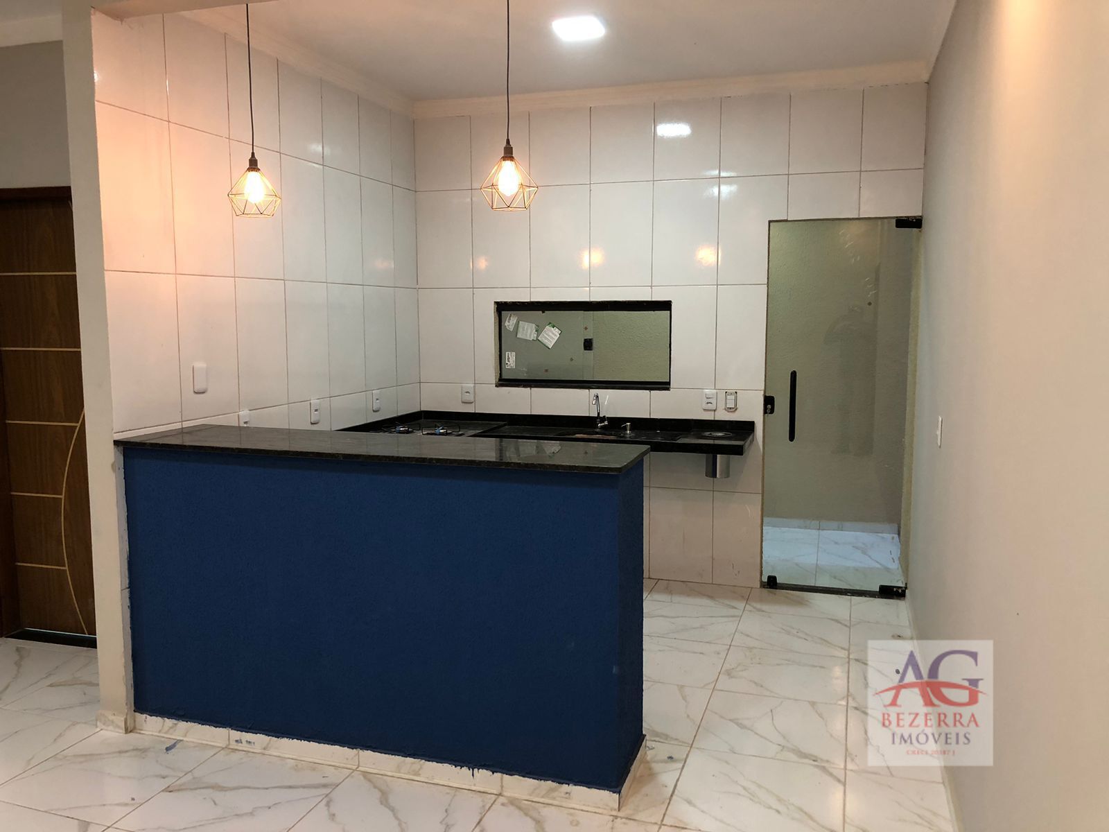 Casa à venda com 2 quartos, 88m² - Foto 12