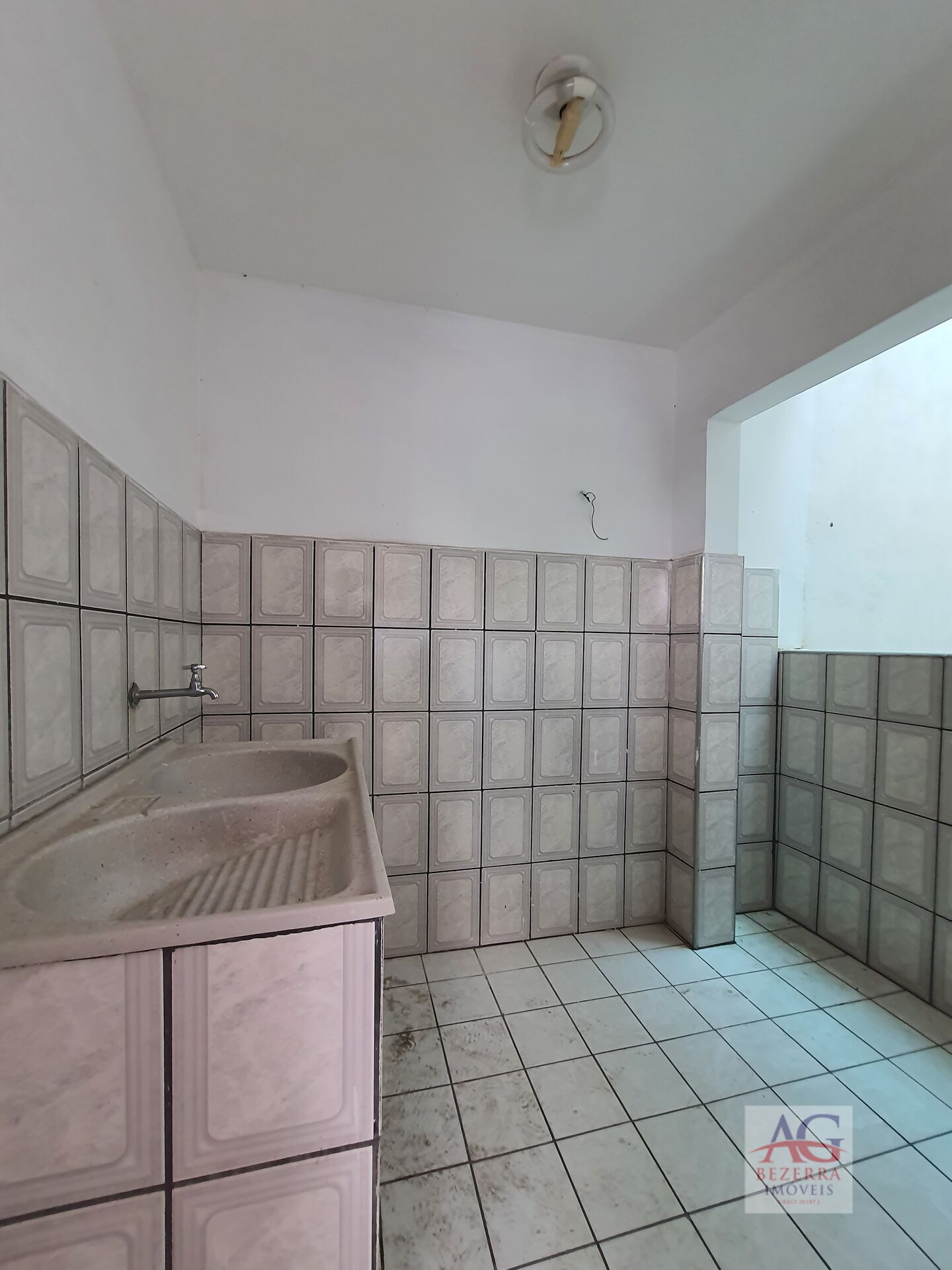 Apartamento para alugar com 2 quartos, 80m² - Foto 18