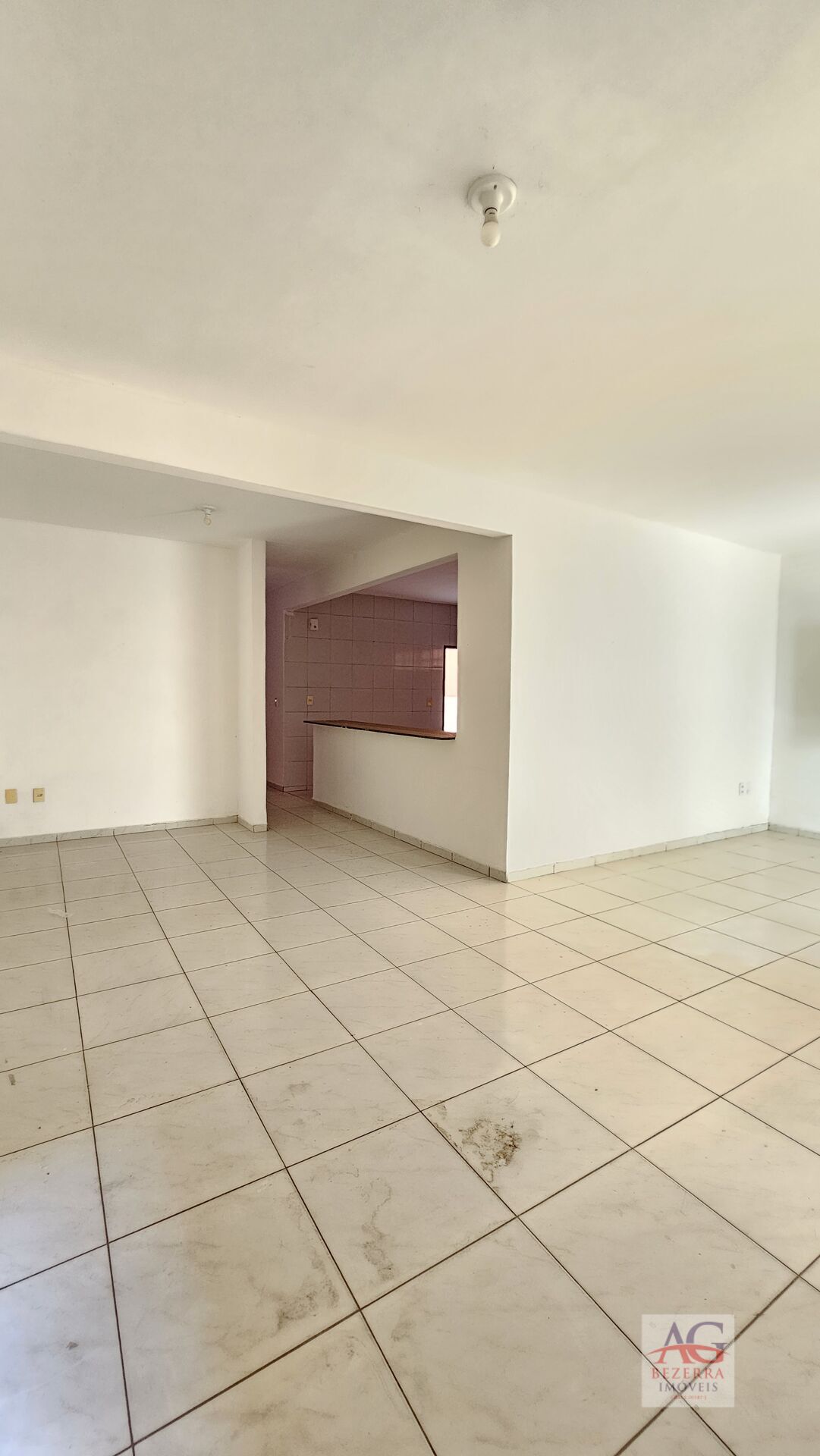 Casa para alugar com 3 quartos, 250m² - Foto 4