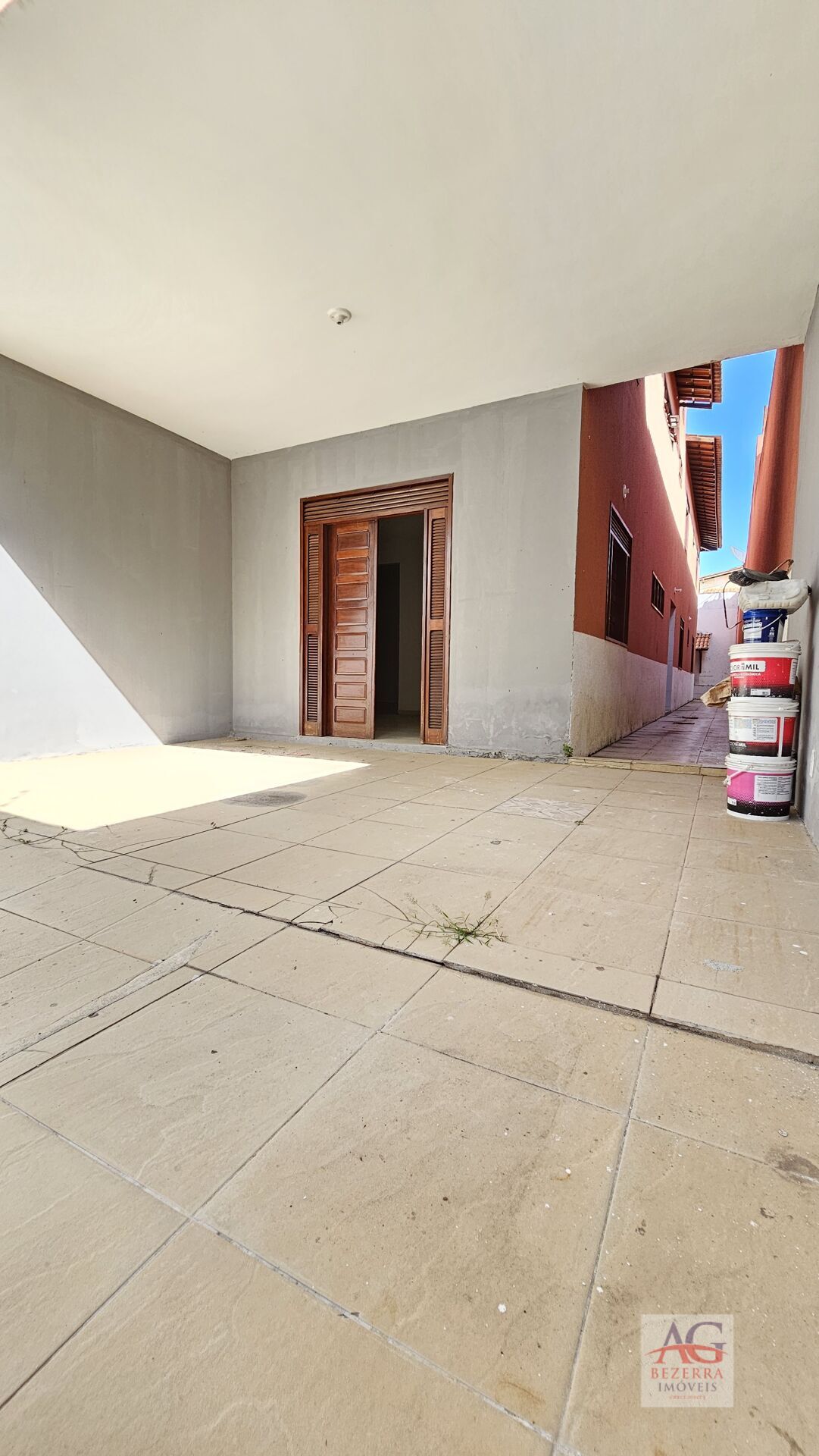 Casa para alugar com 3 quartos, 250m² - Foto 2