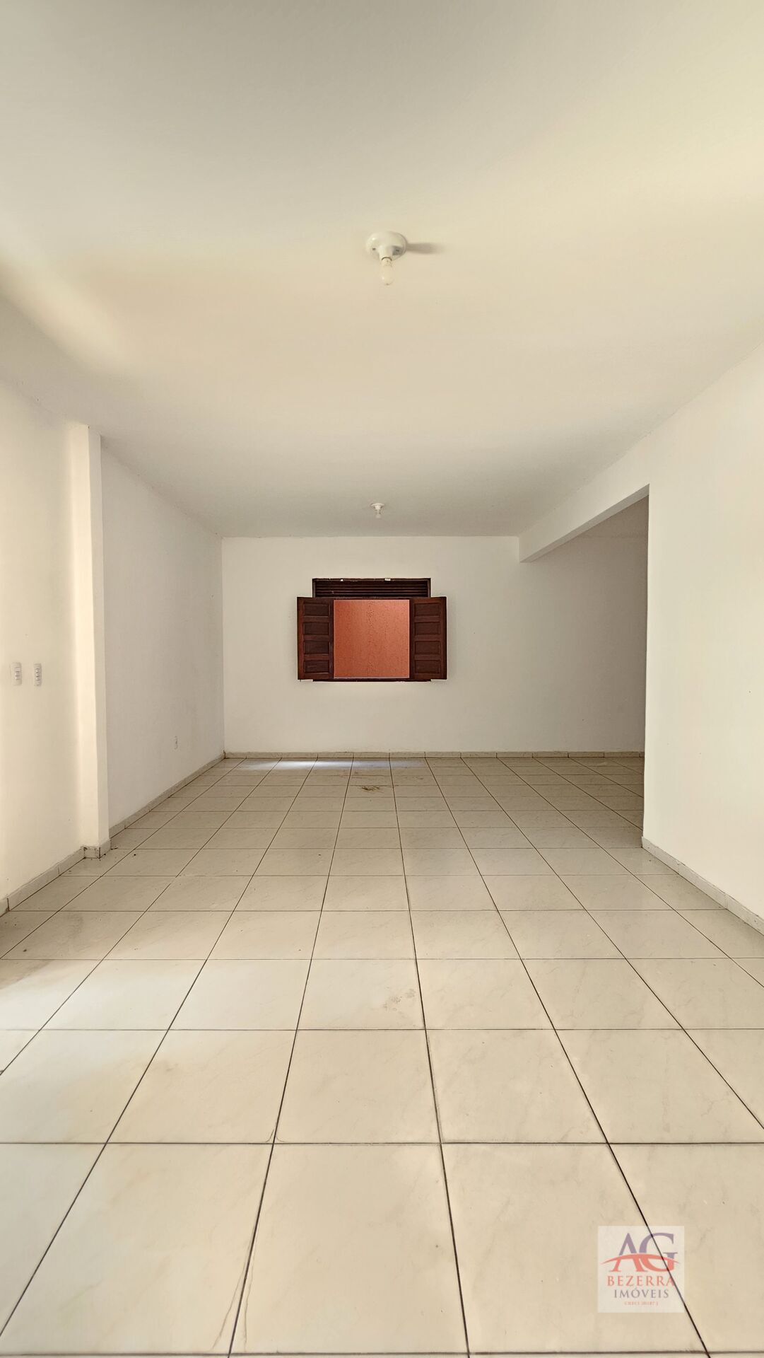 Casa para alugar com 3 quartos, 250m² - Foto 3