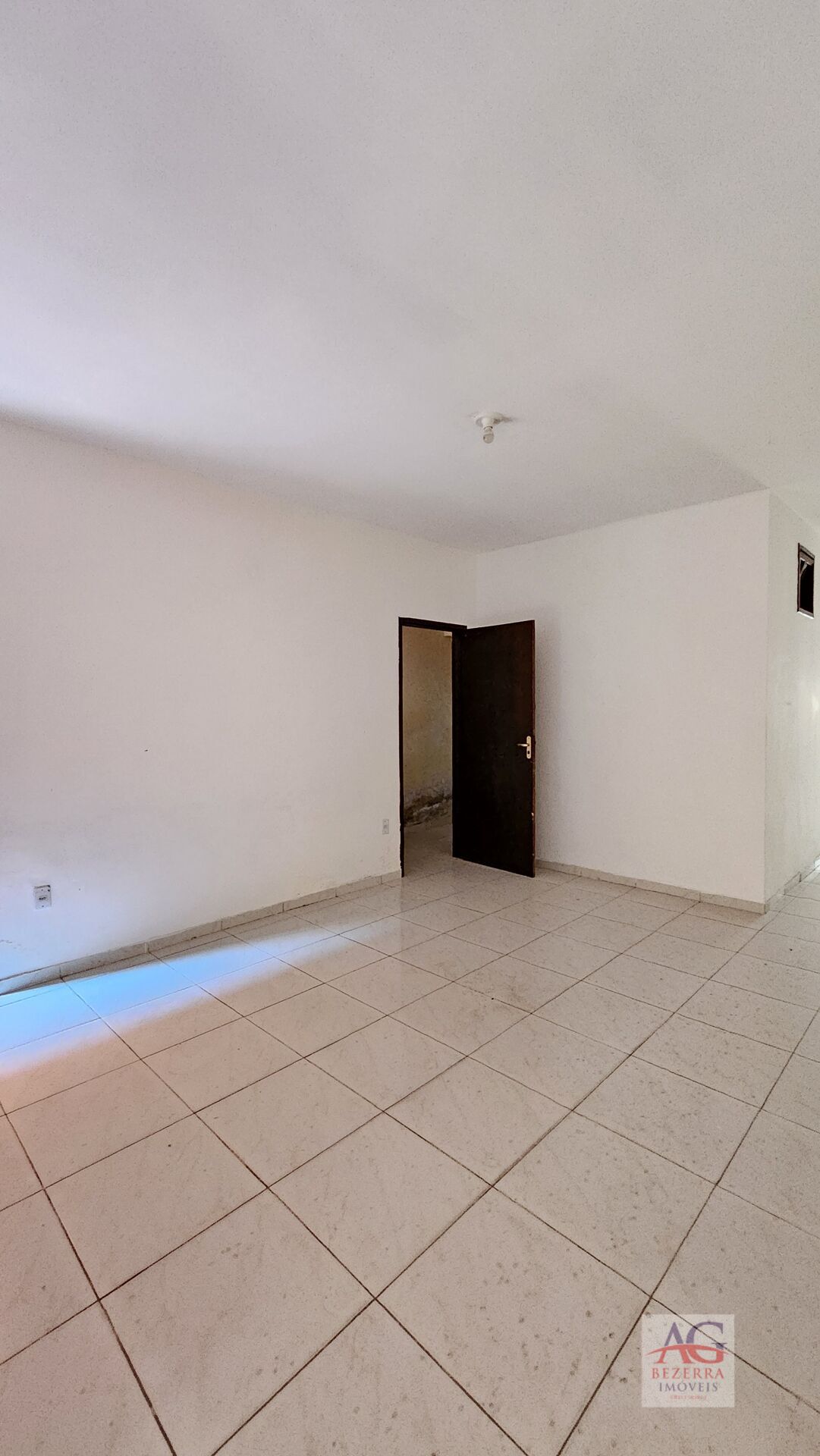 Casa para alugar com 3 quartos, 250m² - Foto 10