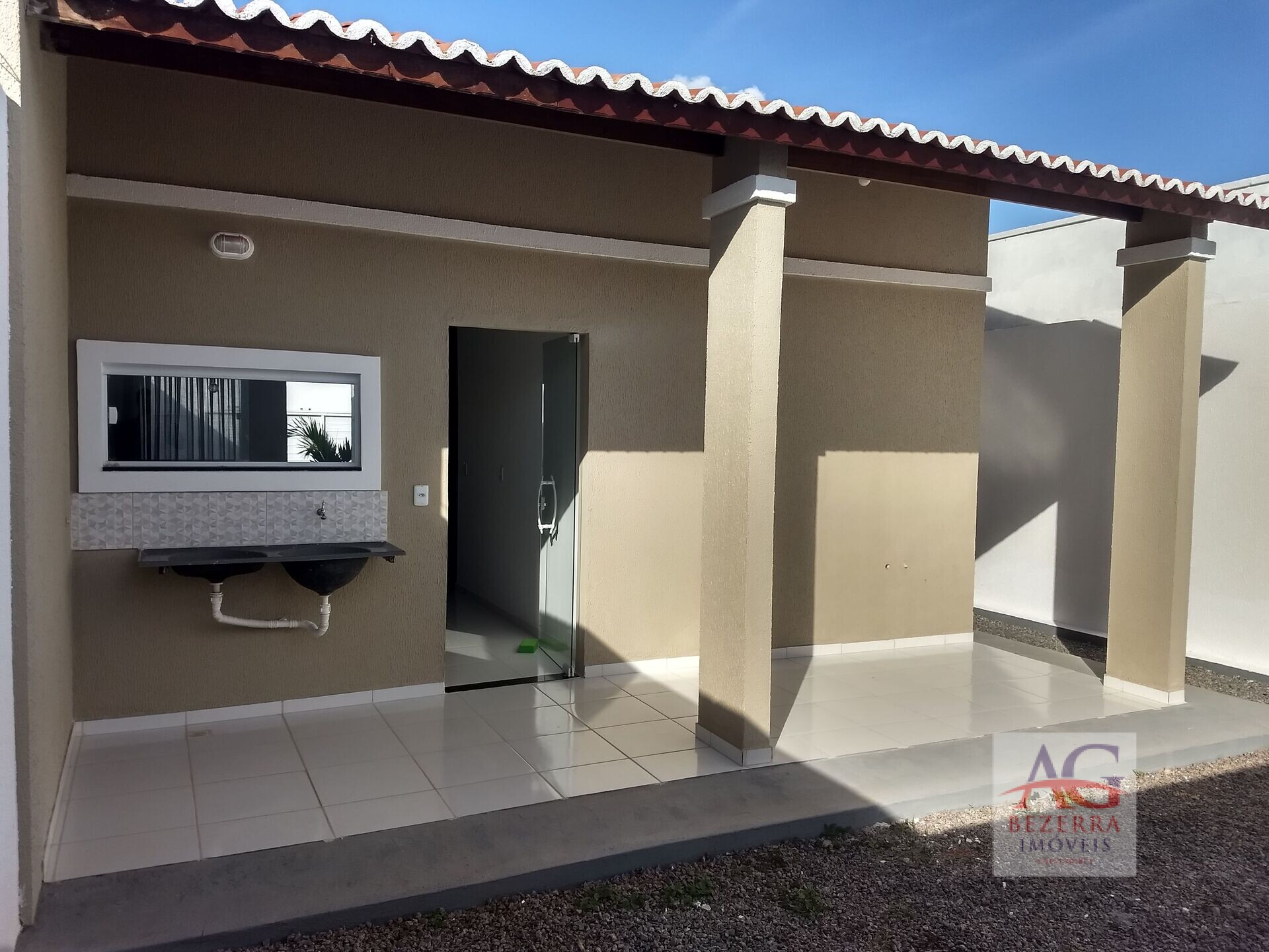 Casa à venda com 2 quartos, 60m² - Foto 16