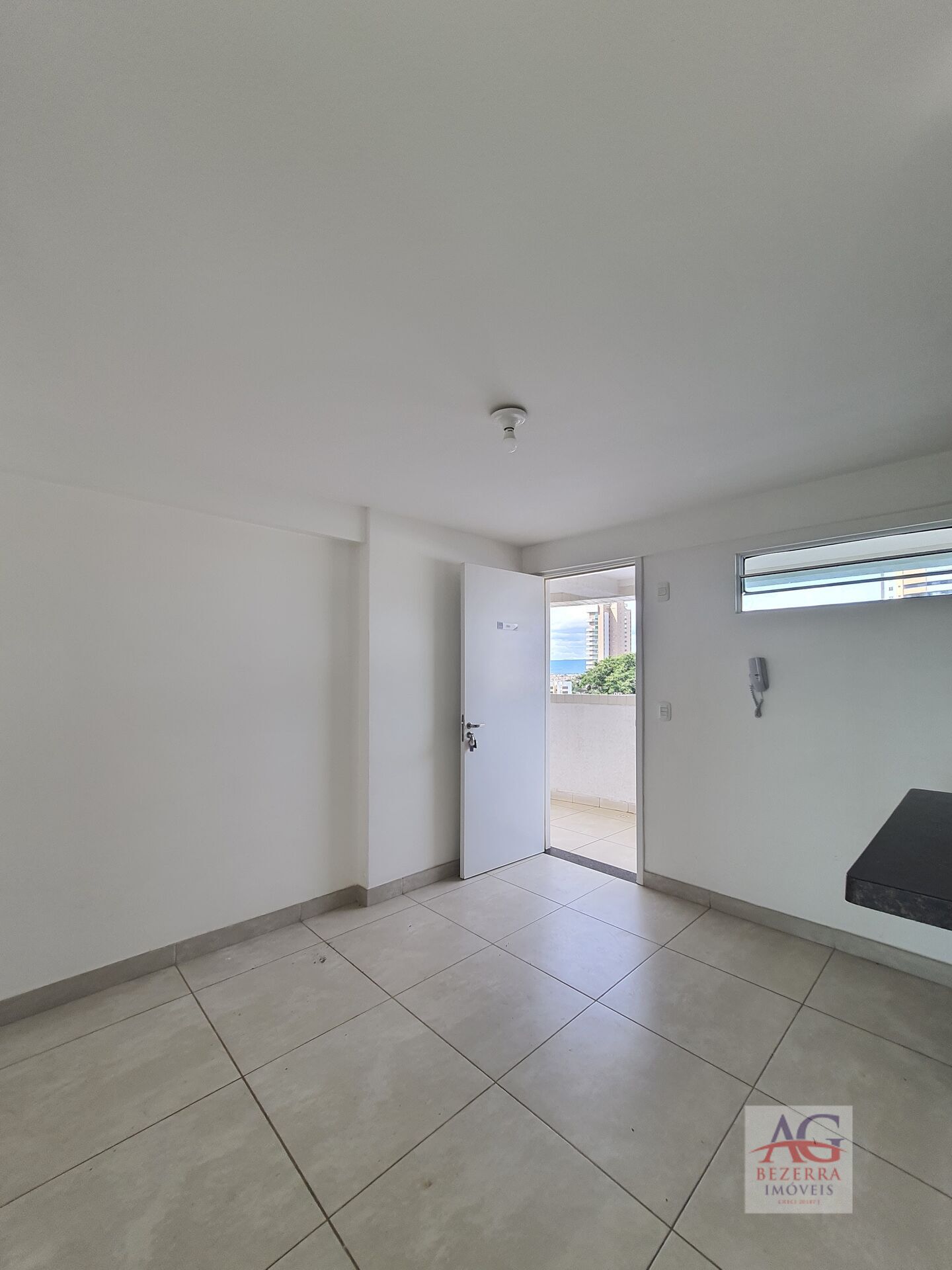 Apartamento para alugar com 2 quartos, 50m² - Foto 13