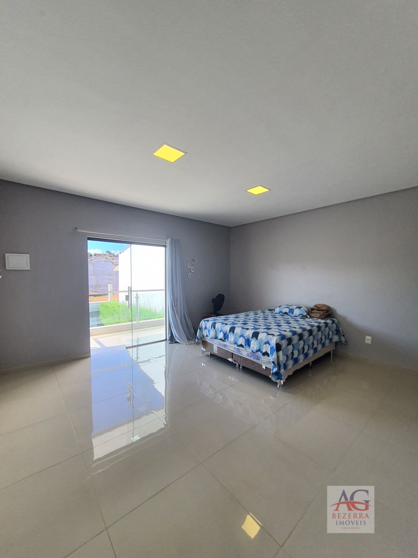 Casa à venda com 3 quartos, 300m² - Foto 26