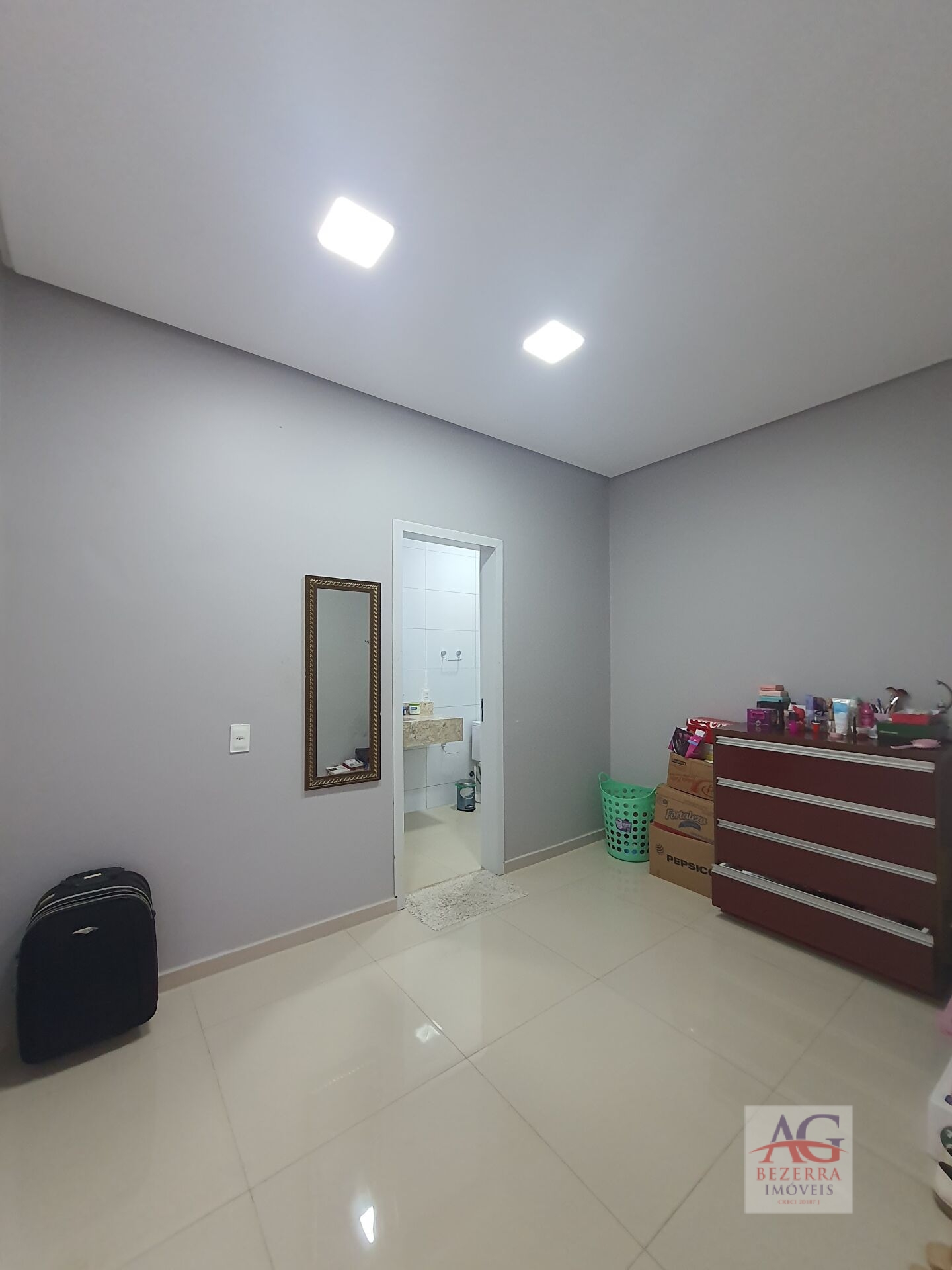 Casa à venda com 3 quartos, 300m² - Foto 32