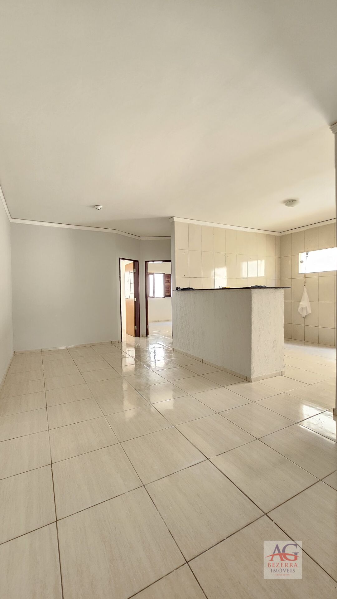 Casa à venda com 3 quartos, 95m² - Foto 8