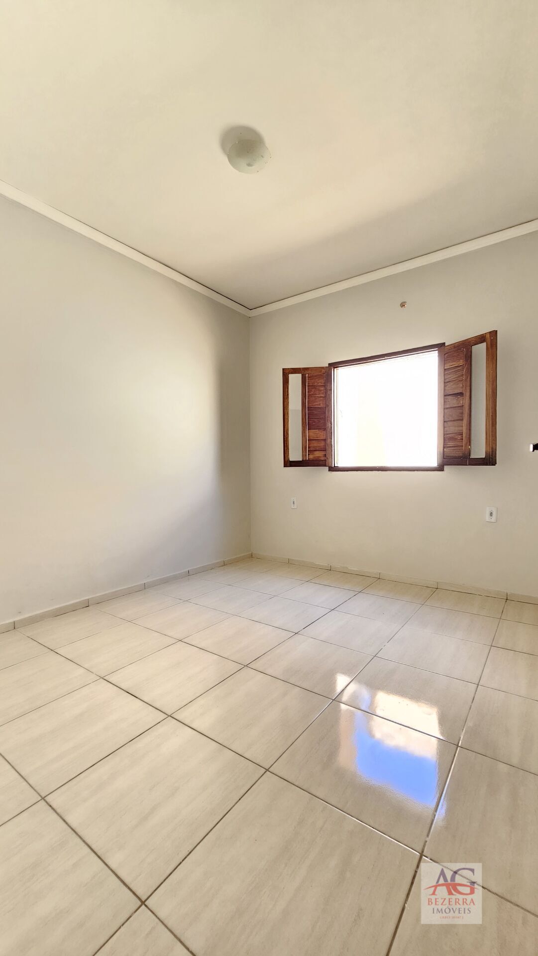 Casa à venda com 3 quartos, 95m² - Foto 10