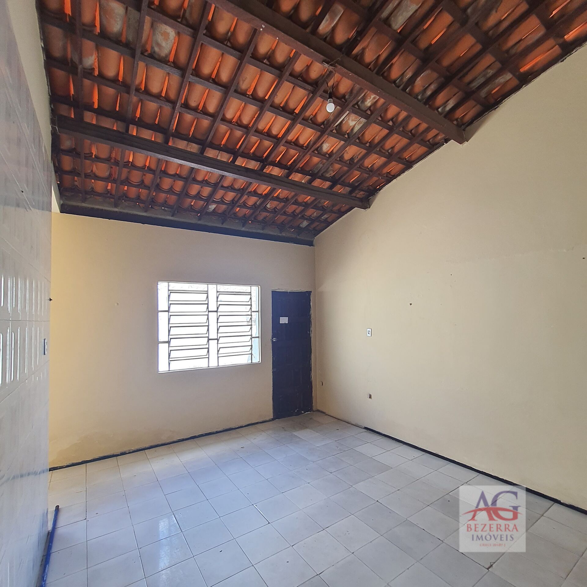 Casa à venda com 2 quartos, 200m² - Foto 21