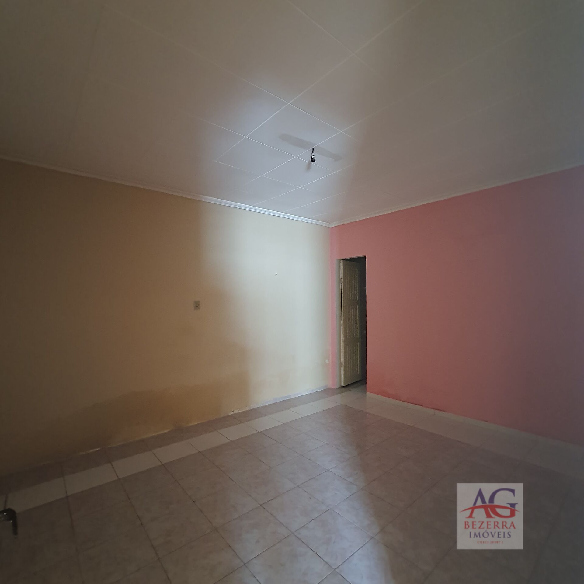 Casa à venda com 2 quartos, 200m² - Foto 17