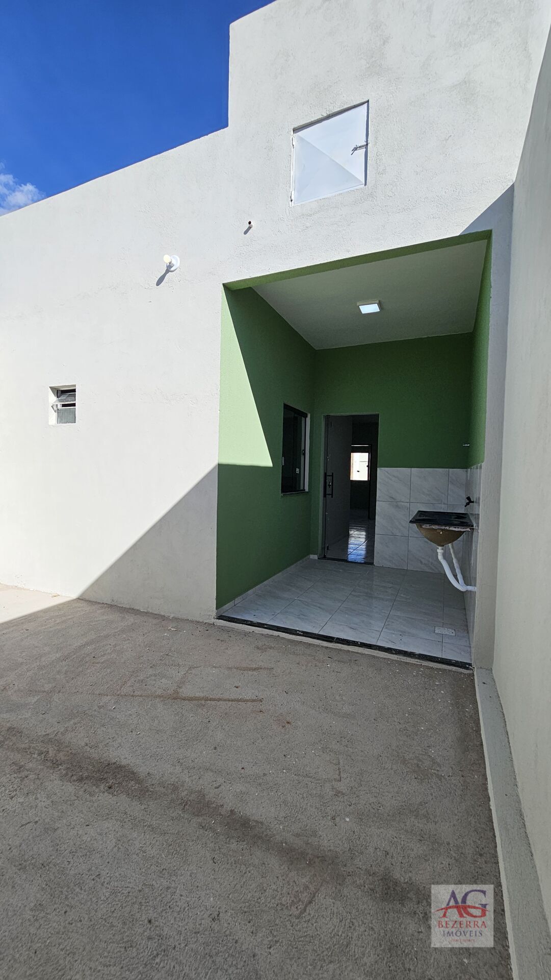 Casa à venda com 2 quartos, 80m² - Foto 16