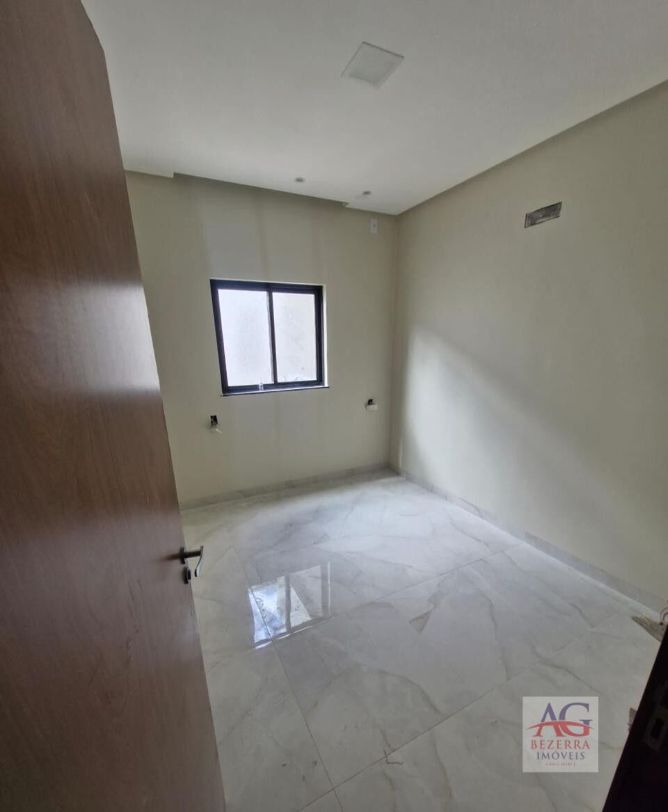 Casa à venda com 3 quartos, 115m² - Foto 7