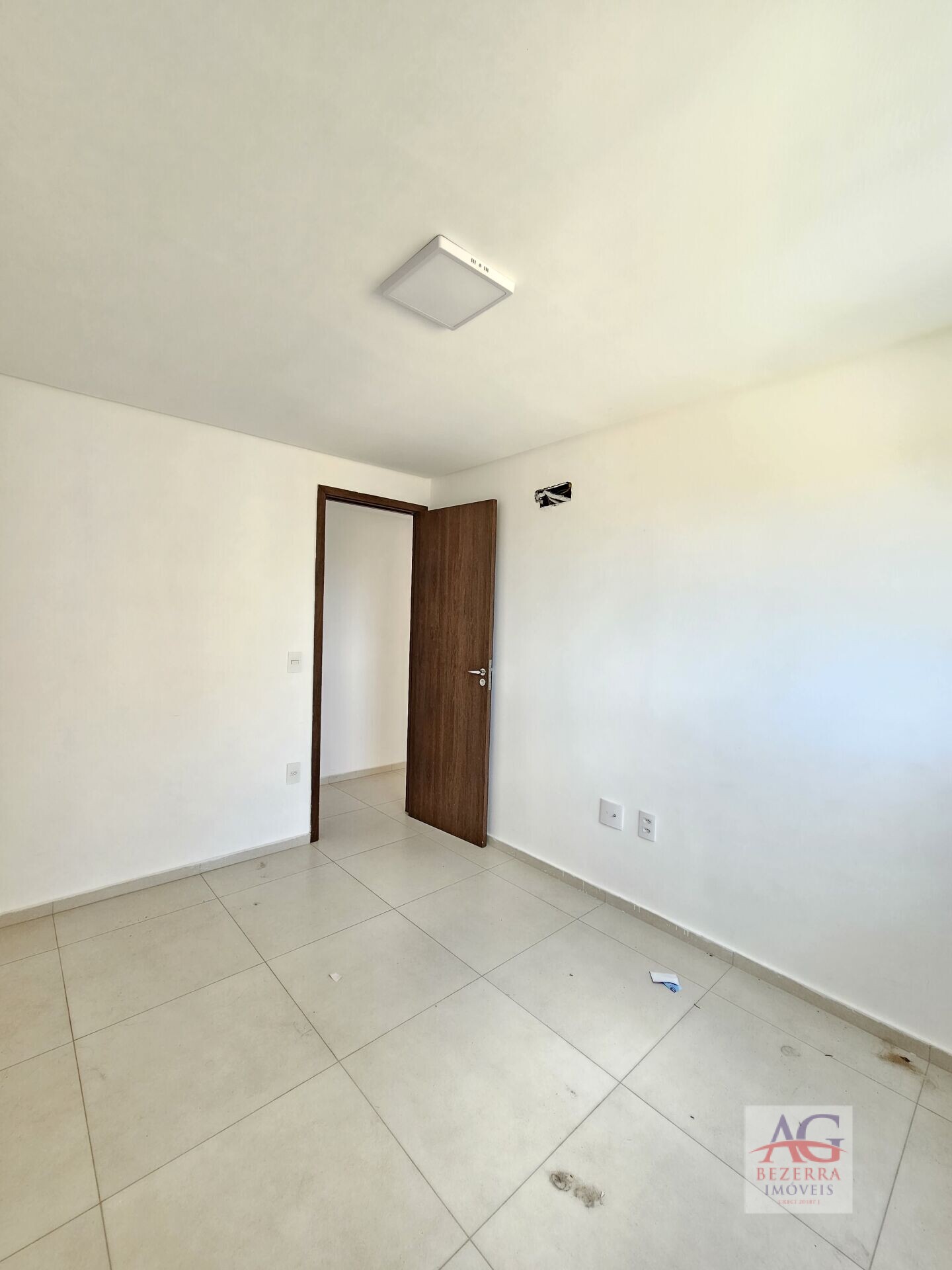 Apartamento à venda com 3 quartos, 80m² - Foto 19