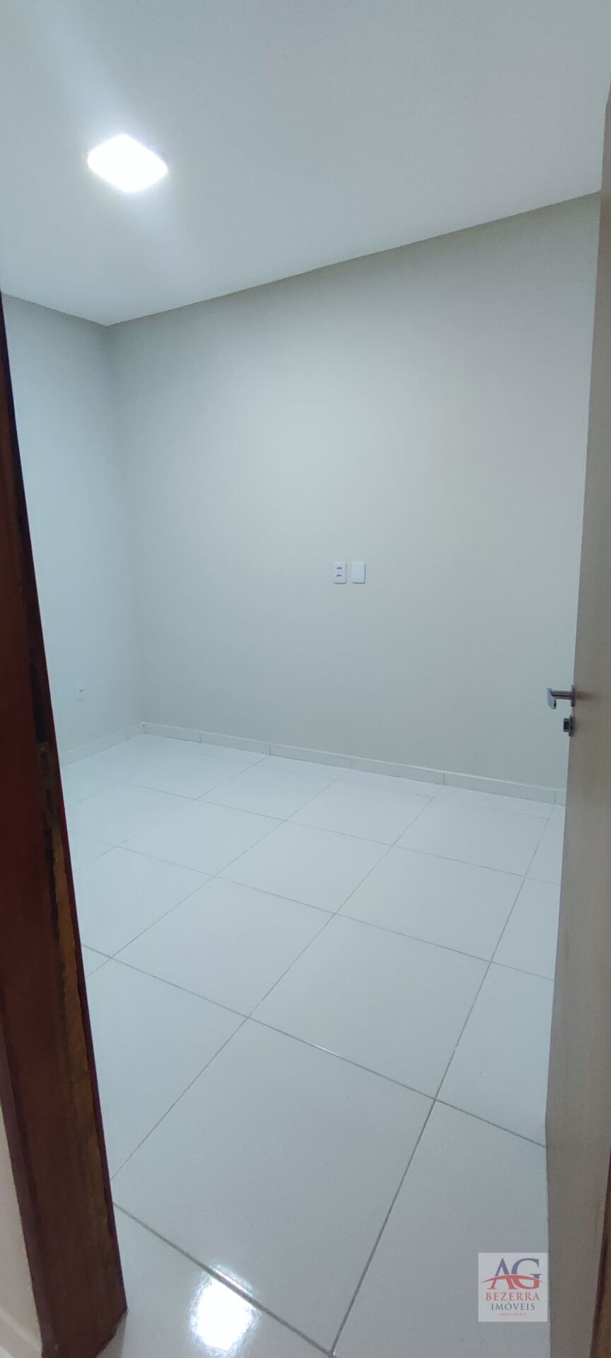 Casa à venda com 3 quartos, 150m² - Foto 11