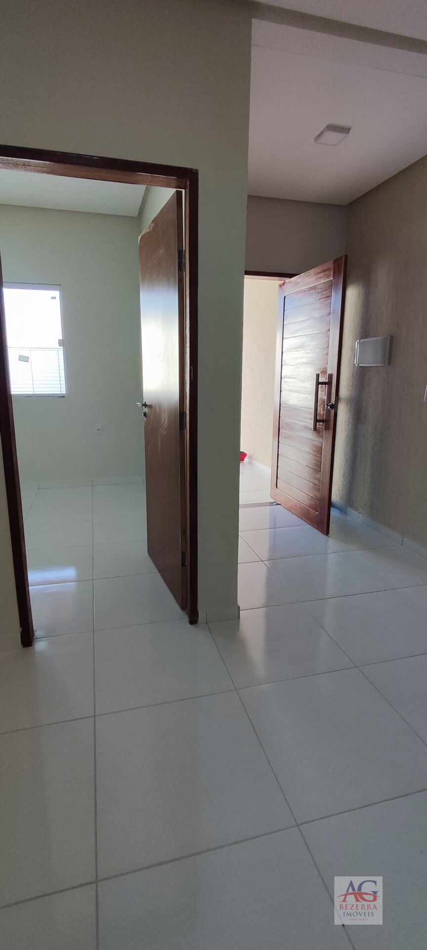 Casa à venda com 3 quartos, 150m² - Foto 4