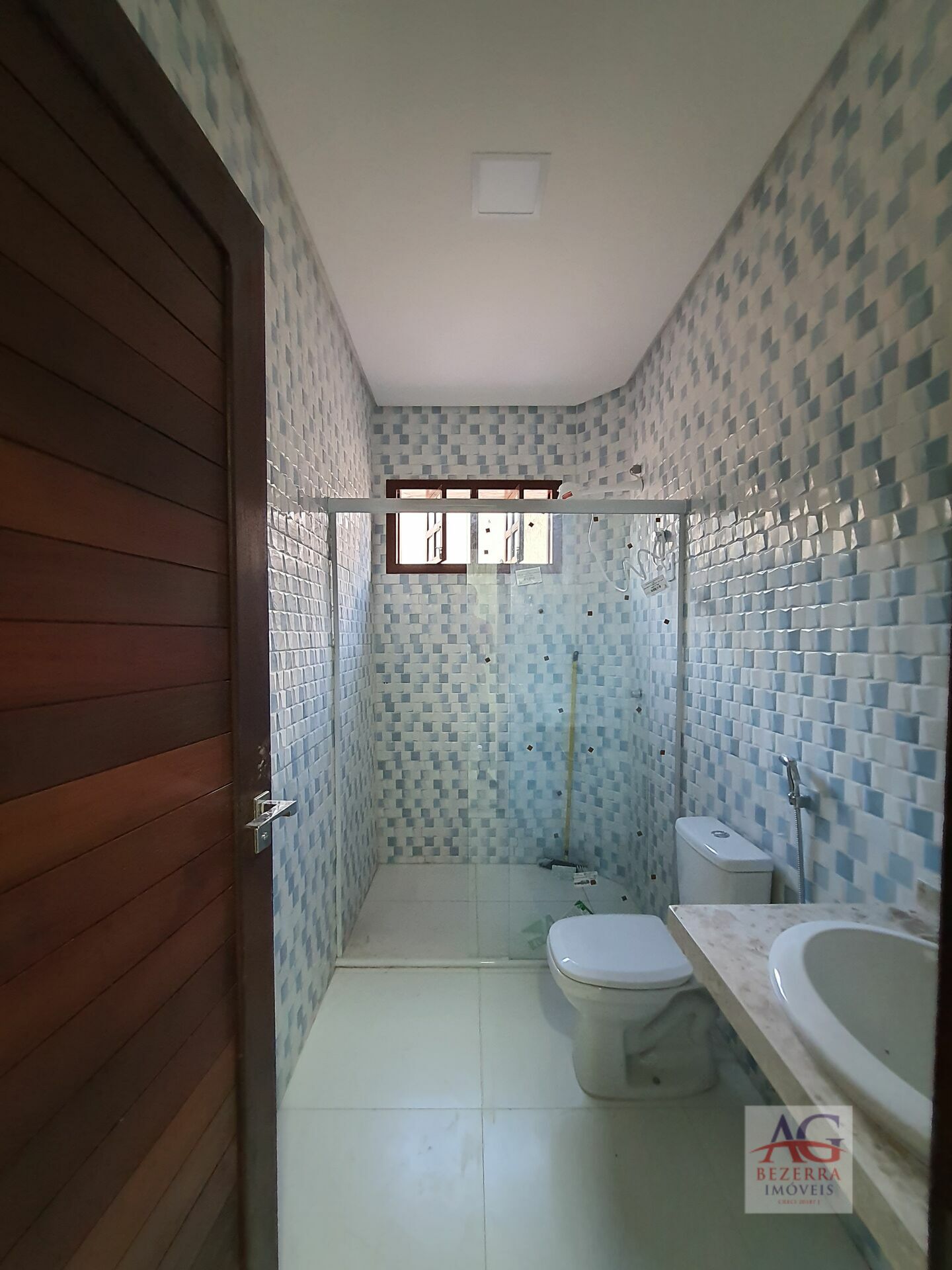 Casa à venda com 4 quartos, 214m² - Foto 13