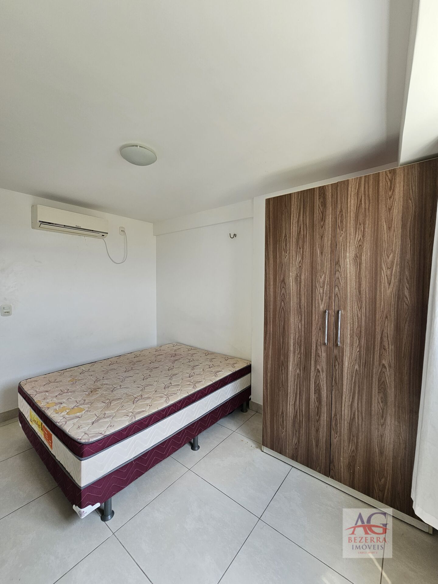 Apartamento para alugar com 1 quarto, 50m² - Foto 13