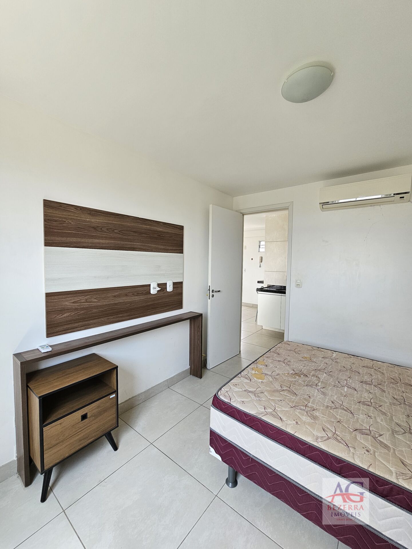 Apartamento para alugar com 1 quarto, 50m² - Foto 14