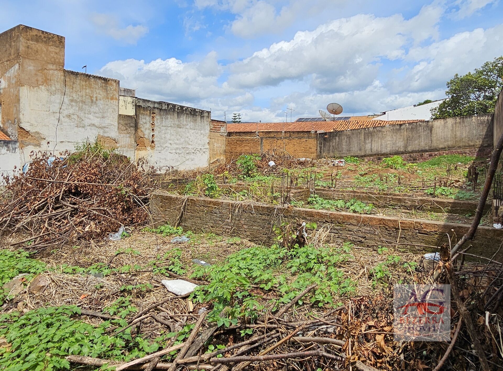 Terreno à venda, 810m² - Foto 24