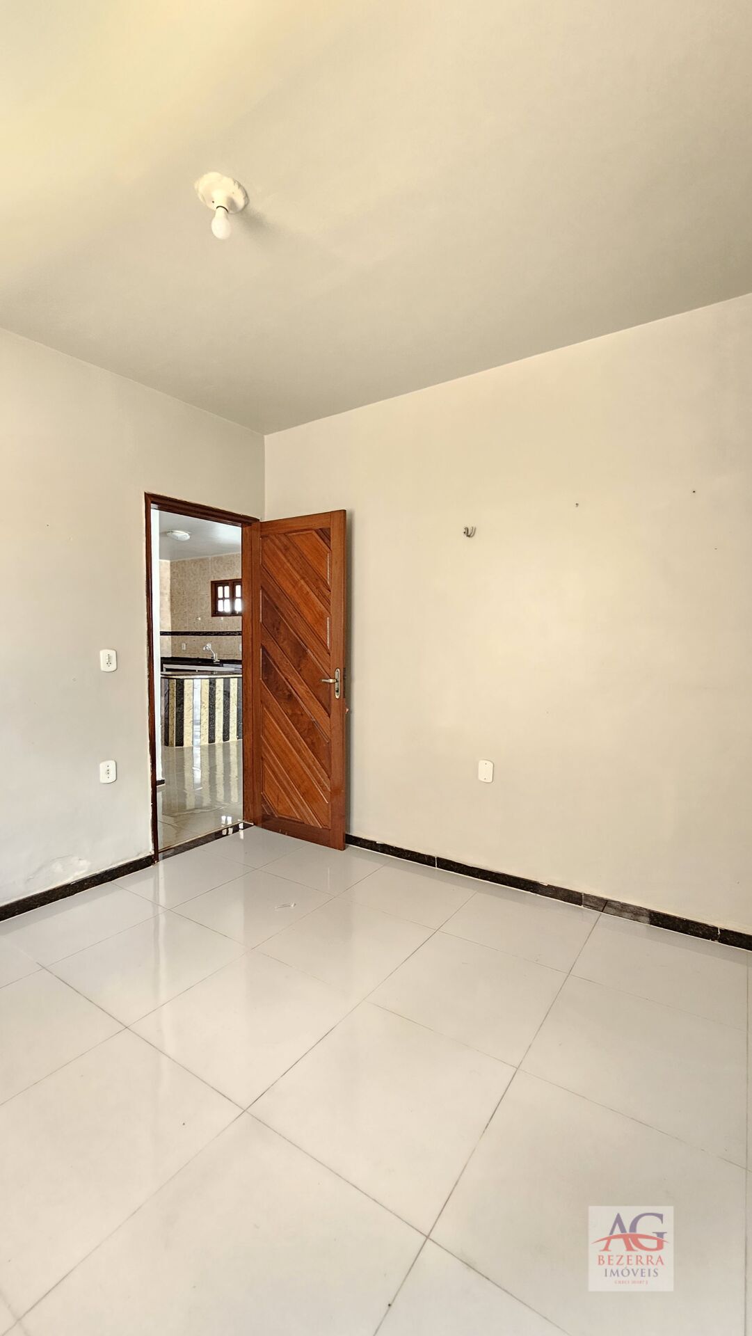 Casa à venda com 3 quartos, 86m² - Foto 15