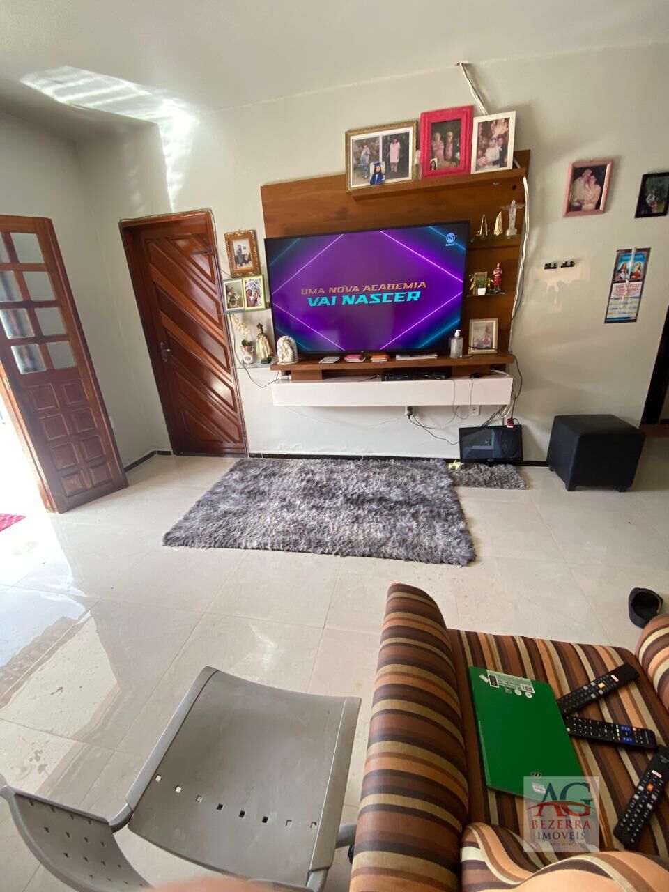 Casa à venda com 3 quartos, 86m² - Foto 27