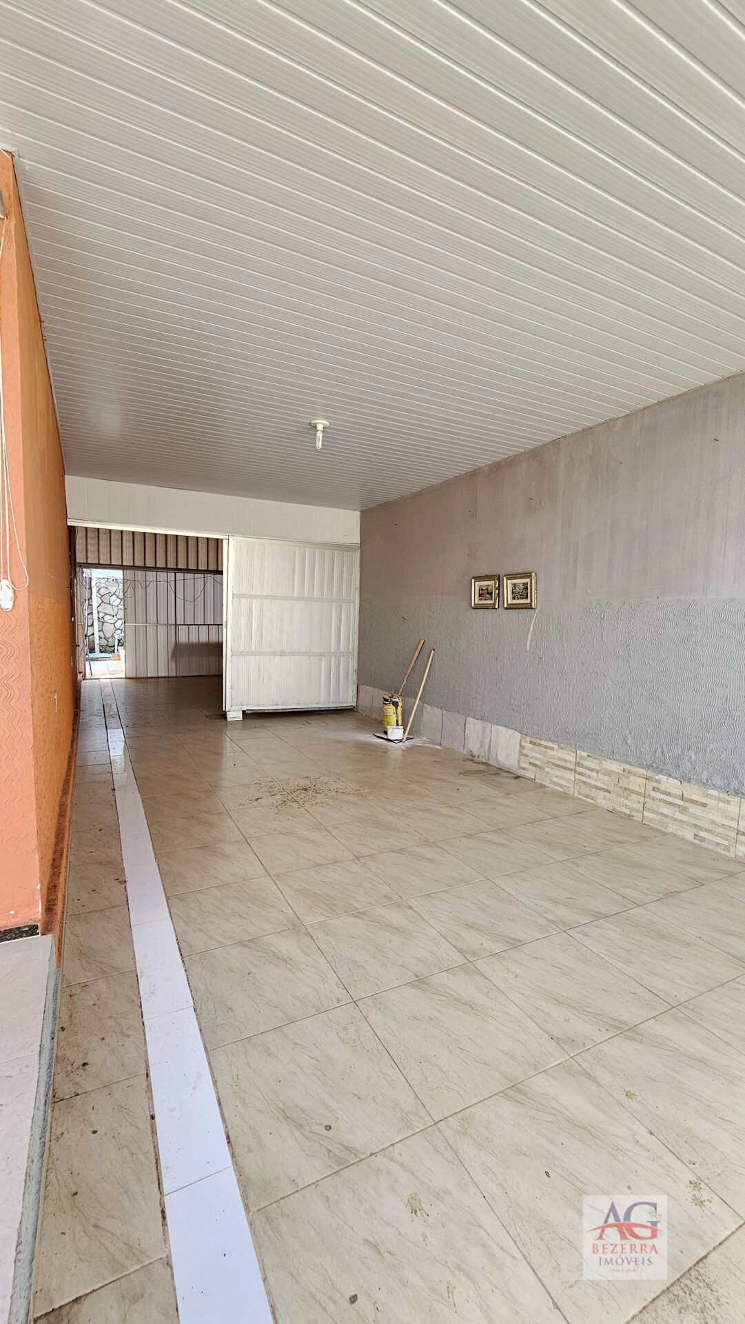 Casa à venda com 3 quartos, 86m² - Foto 2