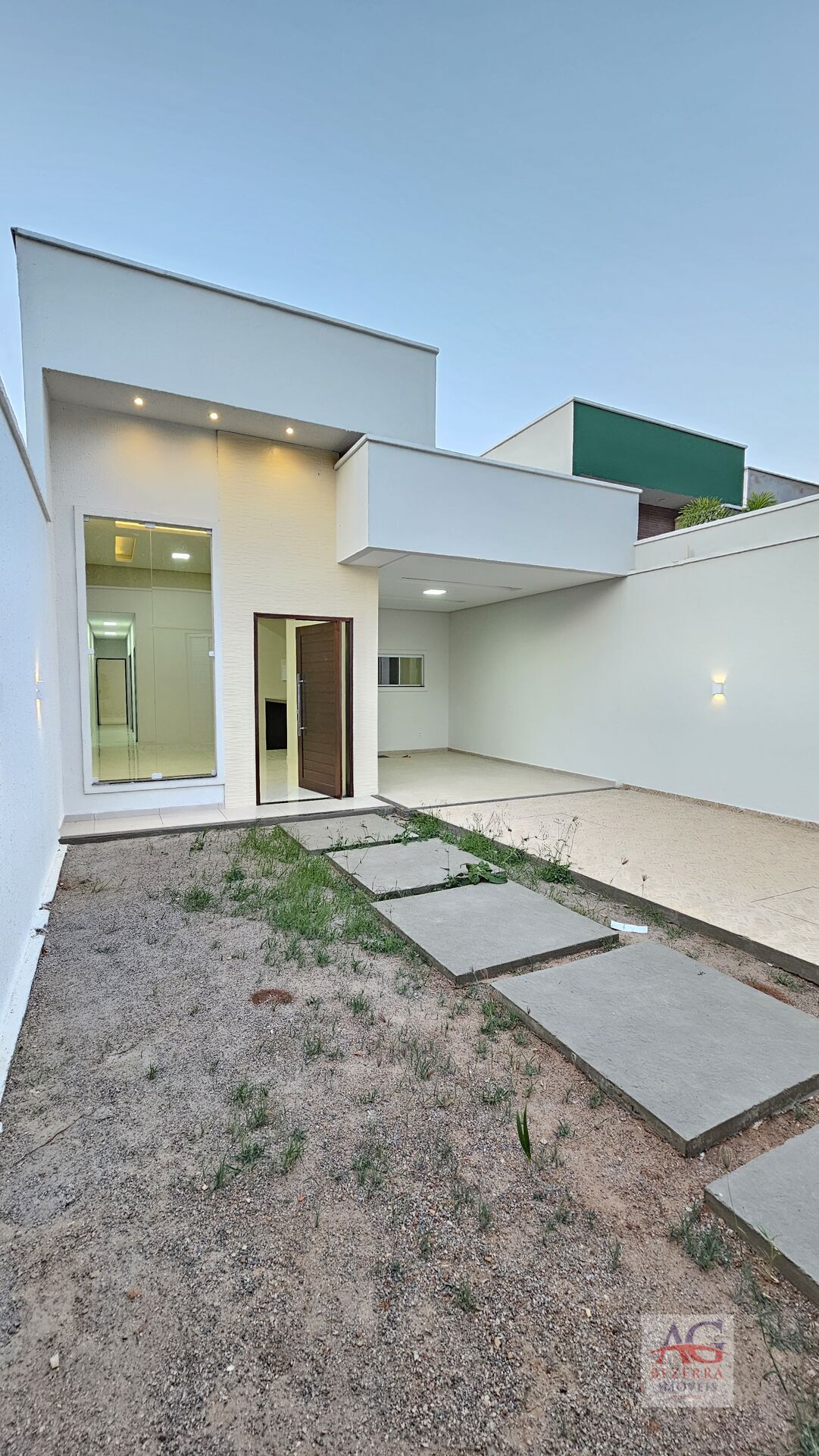 Casa à venda com 3 quartos, 110m² - Foto 3