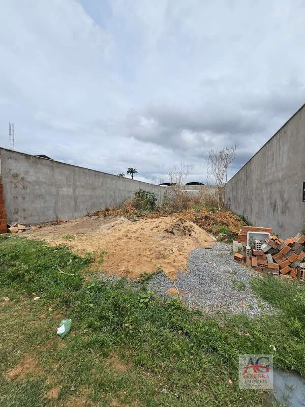 Terreno à venda, 400m² - Foto 1