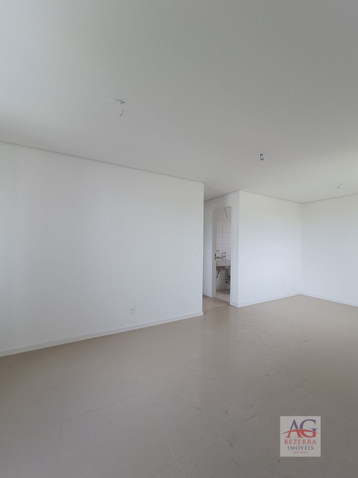 Apartamento à venda com 2 quartos, 100m² - Foto 22