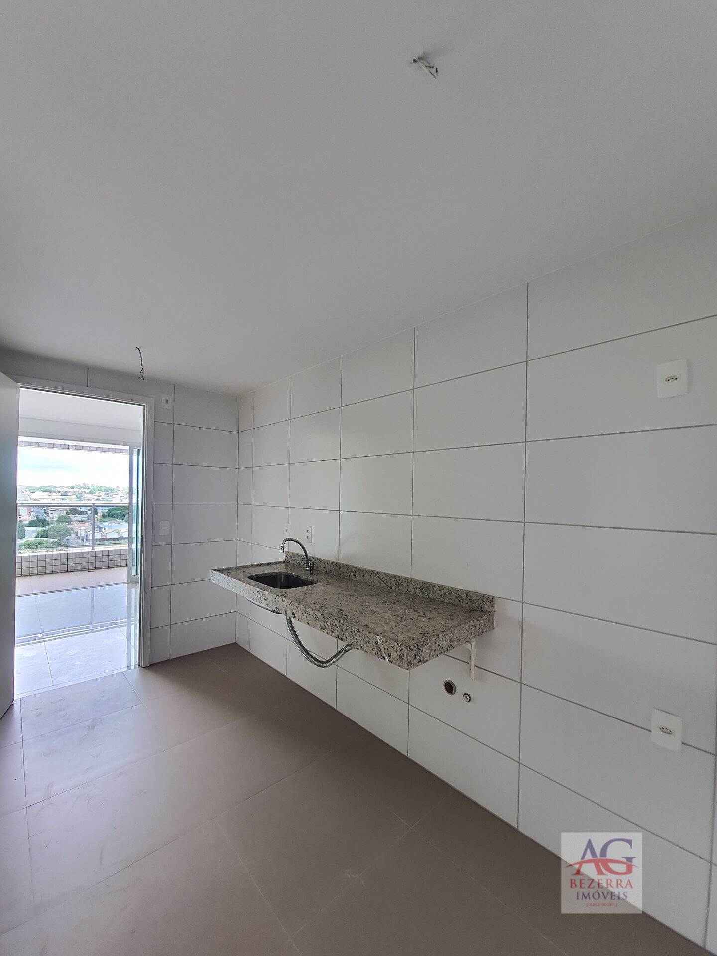 Apartamento à venda com 2 quartos, 100m² - Foto 8