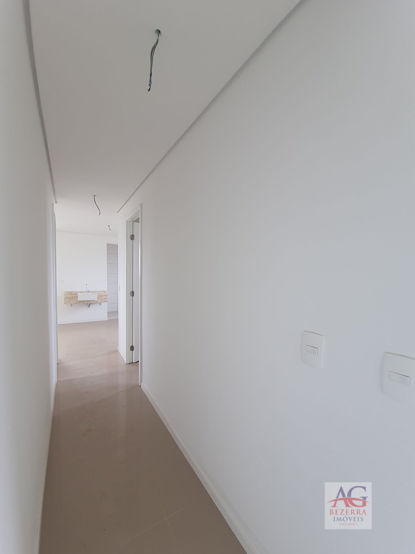 Apartamento à venda com 2 quartos, 100m² - Foto 14