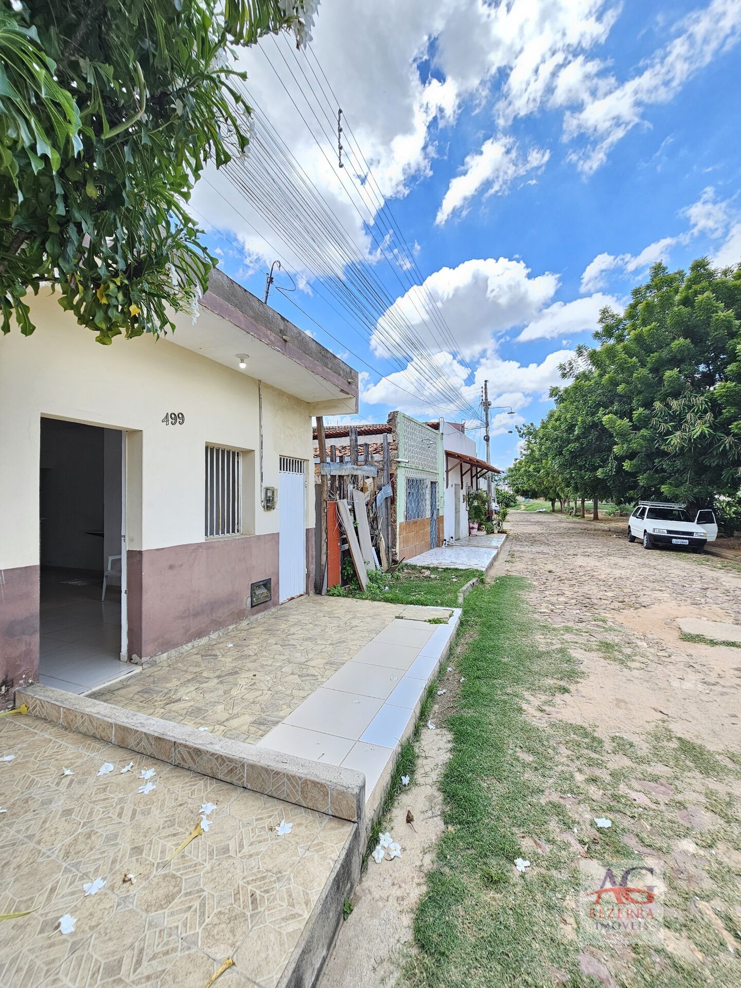 Casa à venda com 2 quartos, 70m² - Foto 17