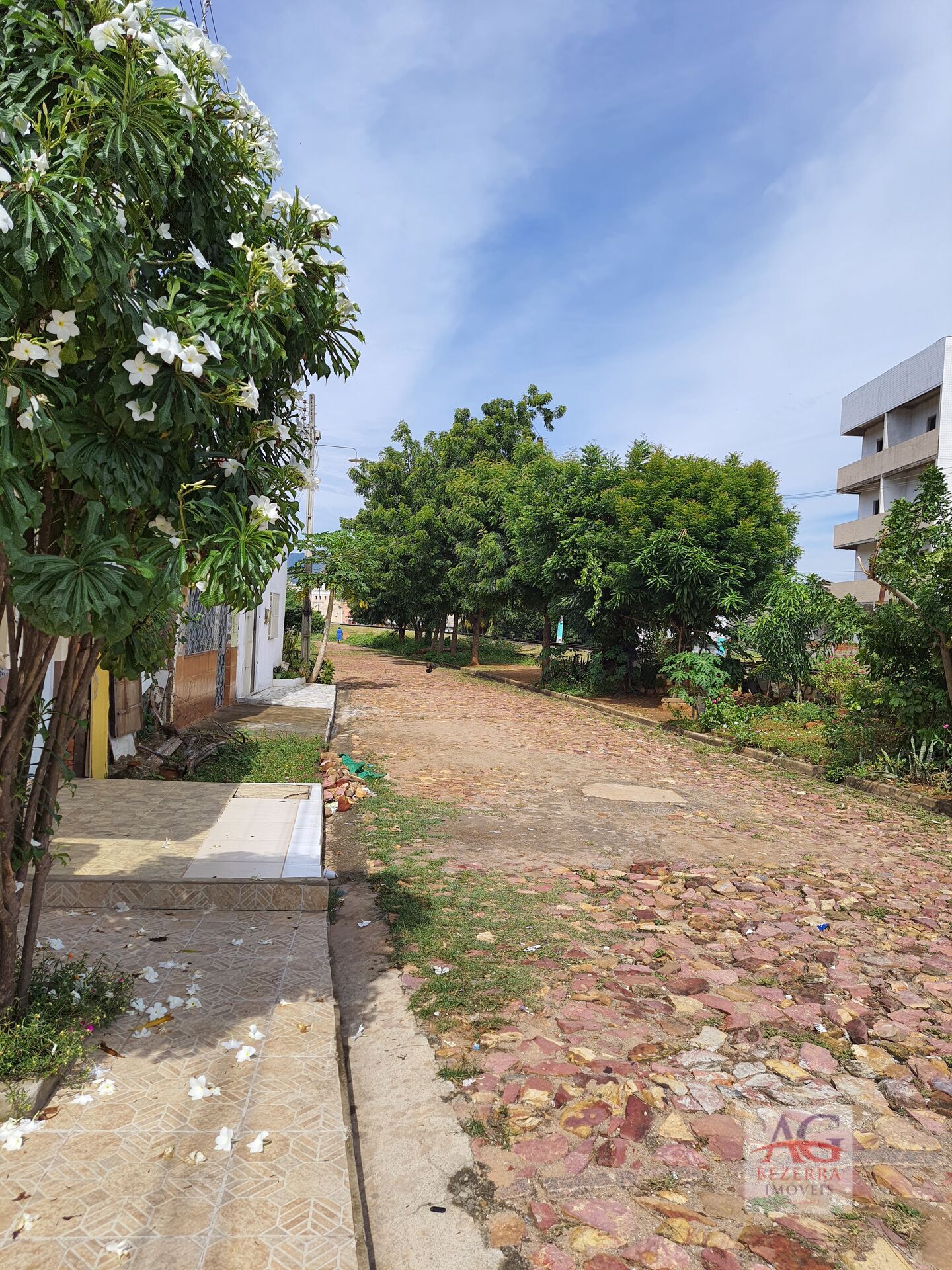 Casa, 2 quartos, 74 m² - Foto 1