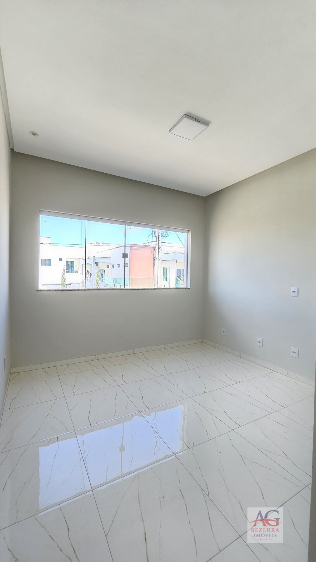 Casa à venda com 4 quartos, 260m² - Foto 18