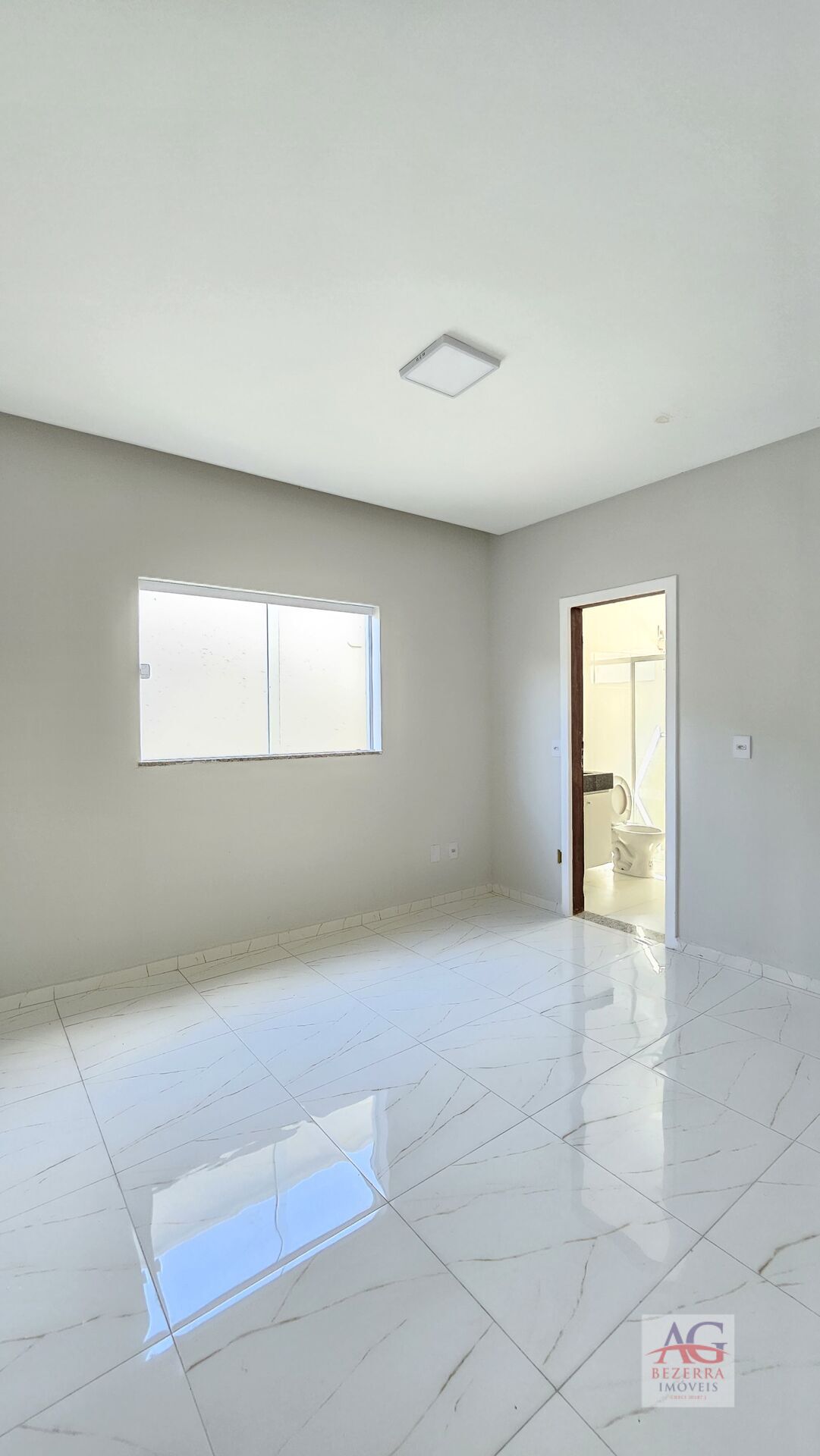 Casa à venda com 4 quartos, 260m² - Foto 9