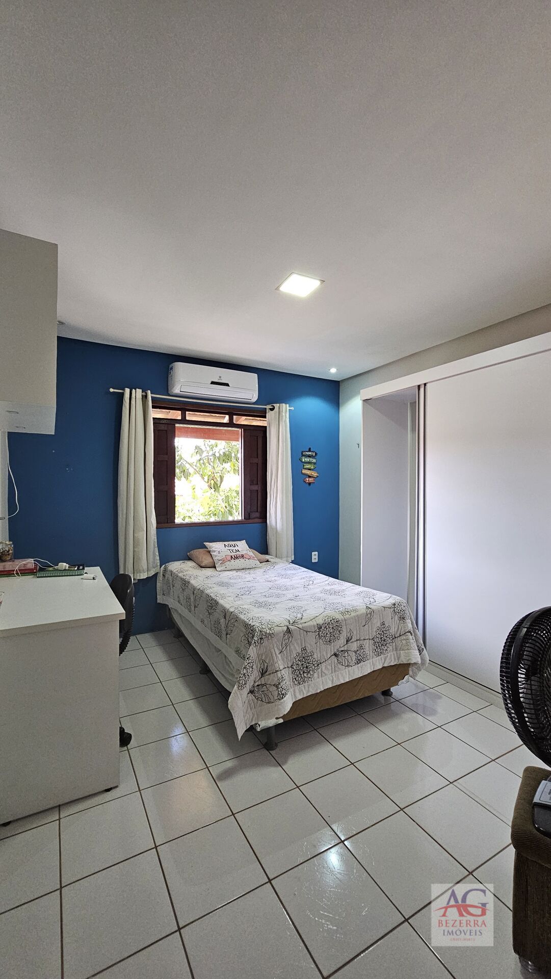 Casa à venda com 3 quartos, 170m² - Foto 14