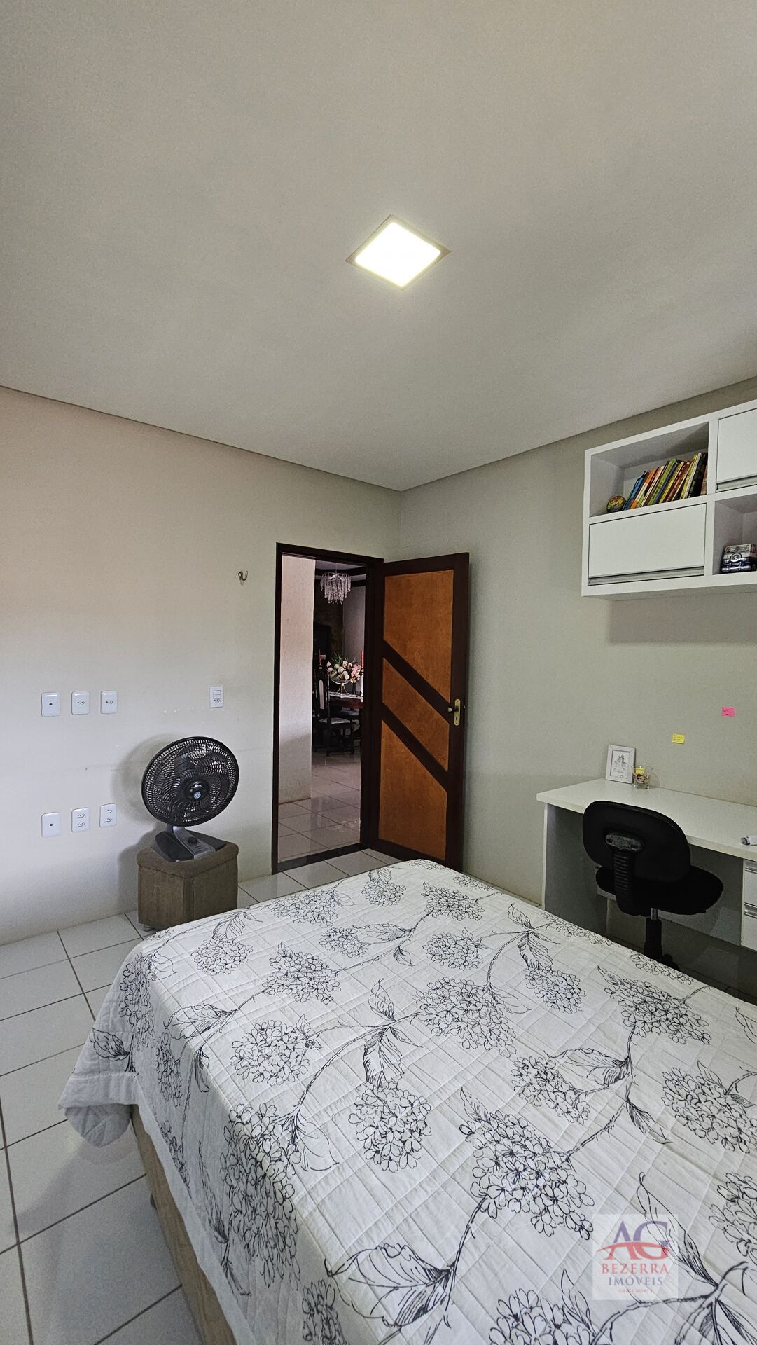 Casa à venda com 3 quartos, 170m² - Foto 15