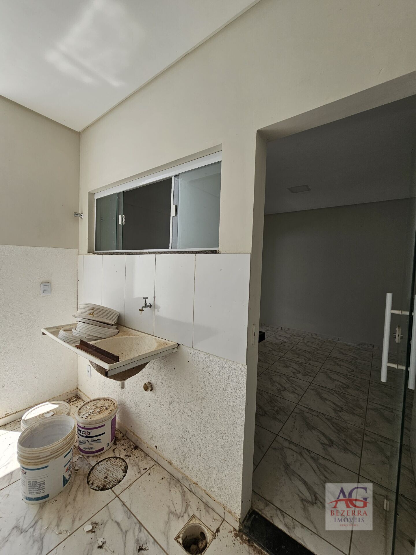 Casa à venda com 3 quartos, 93m² - Foto 19