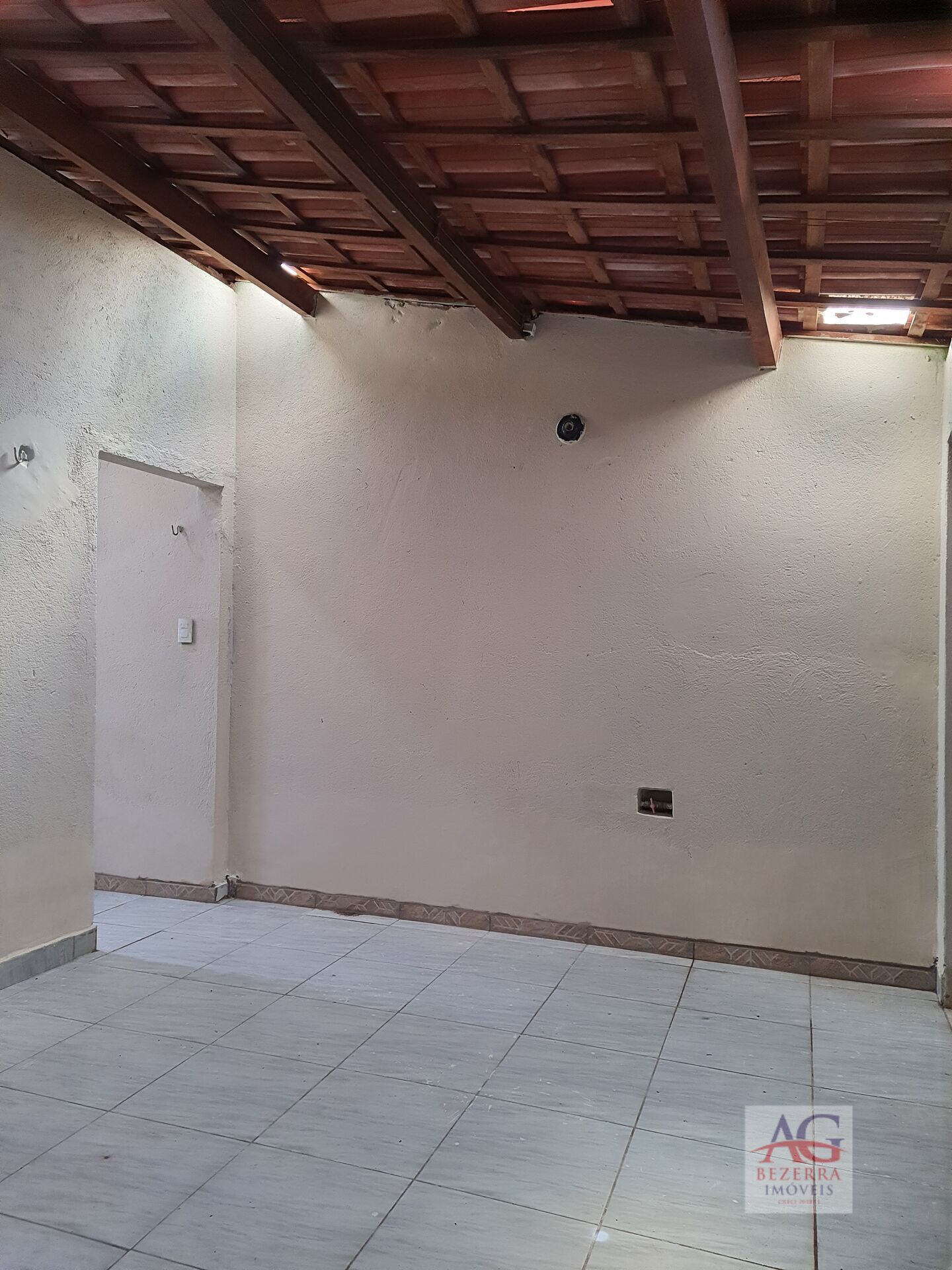 Casa à venda com 2 quartos, 74m² - Foto 14