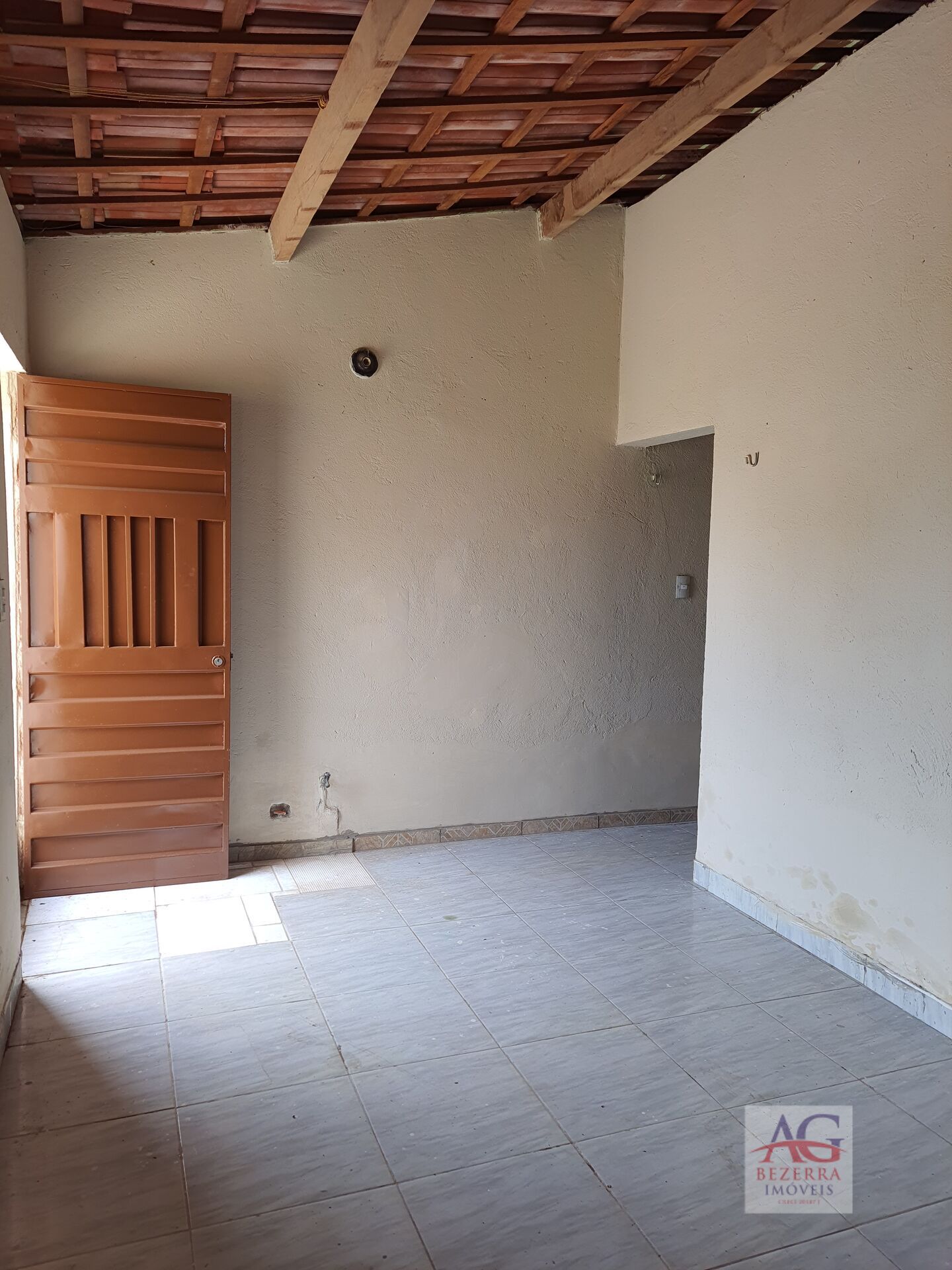 Casa à venda com 2 quartos, 74m² - Foto 6