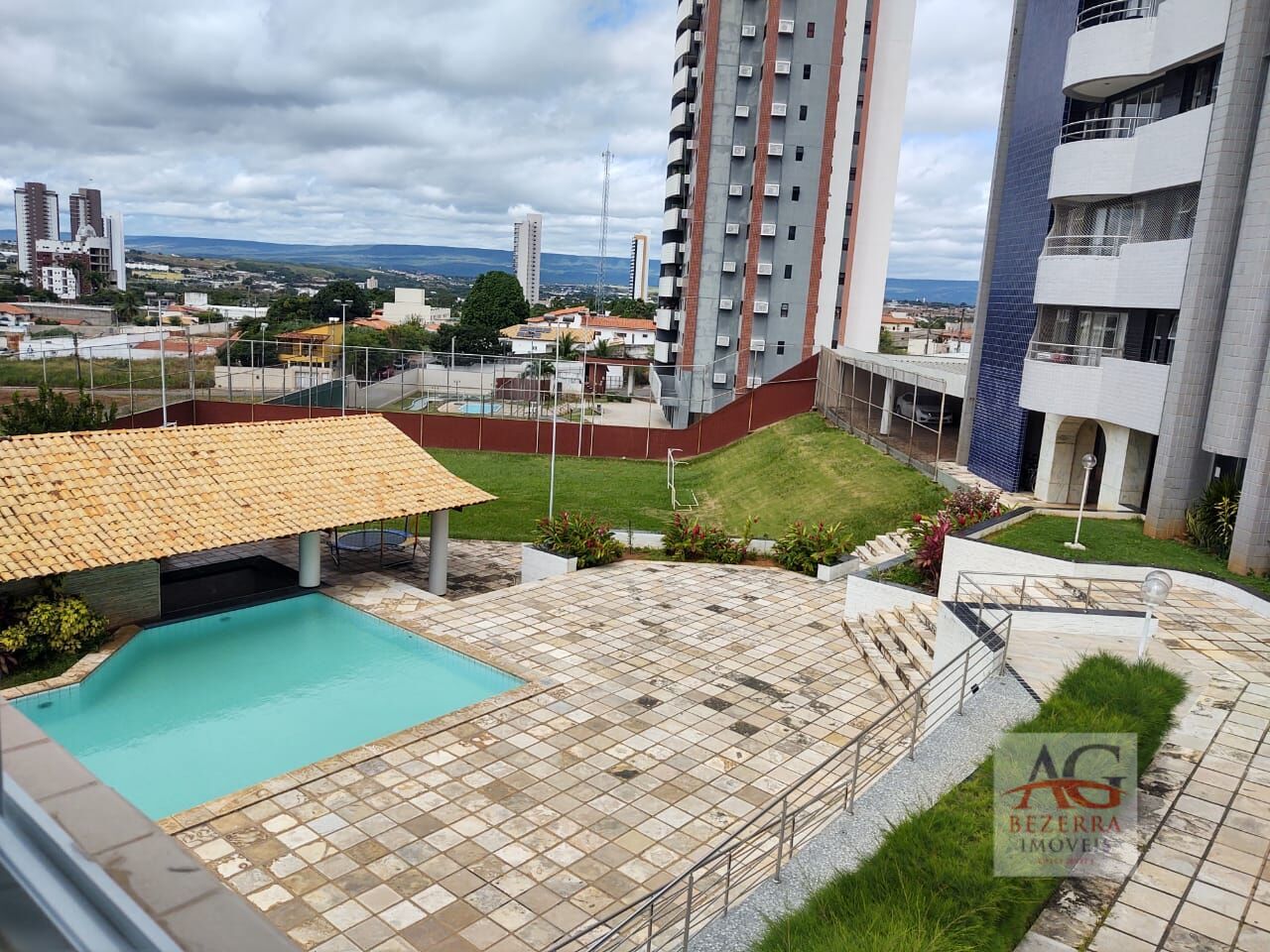 Apartamento à venda com 3 quartos, 126m² - Foto 20