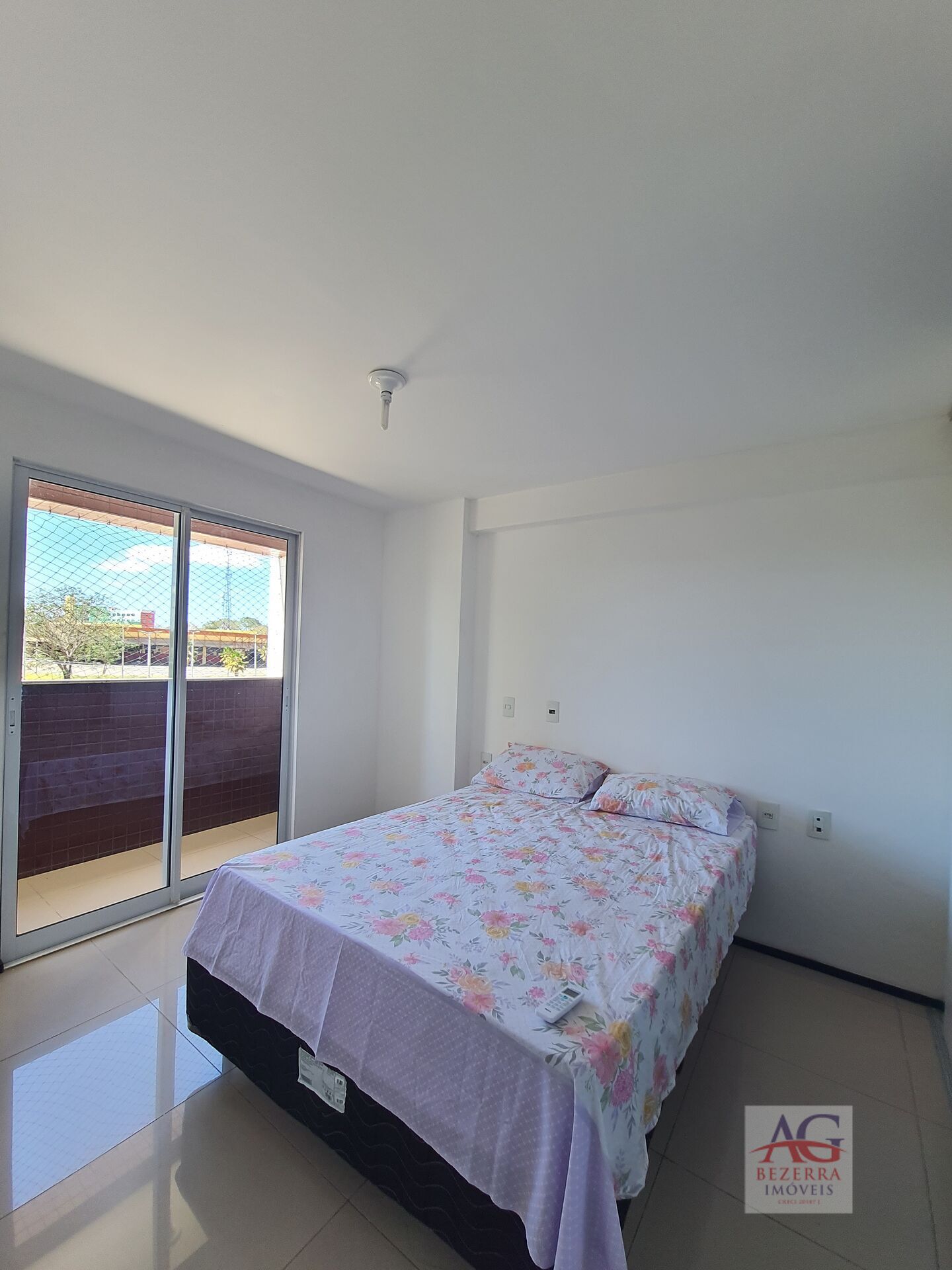 Apartamento à venda com 3 quartos, 90m² - Foto 8