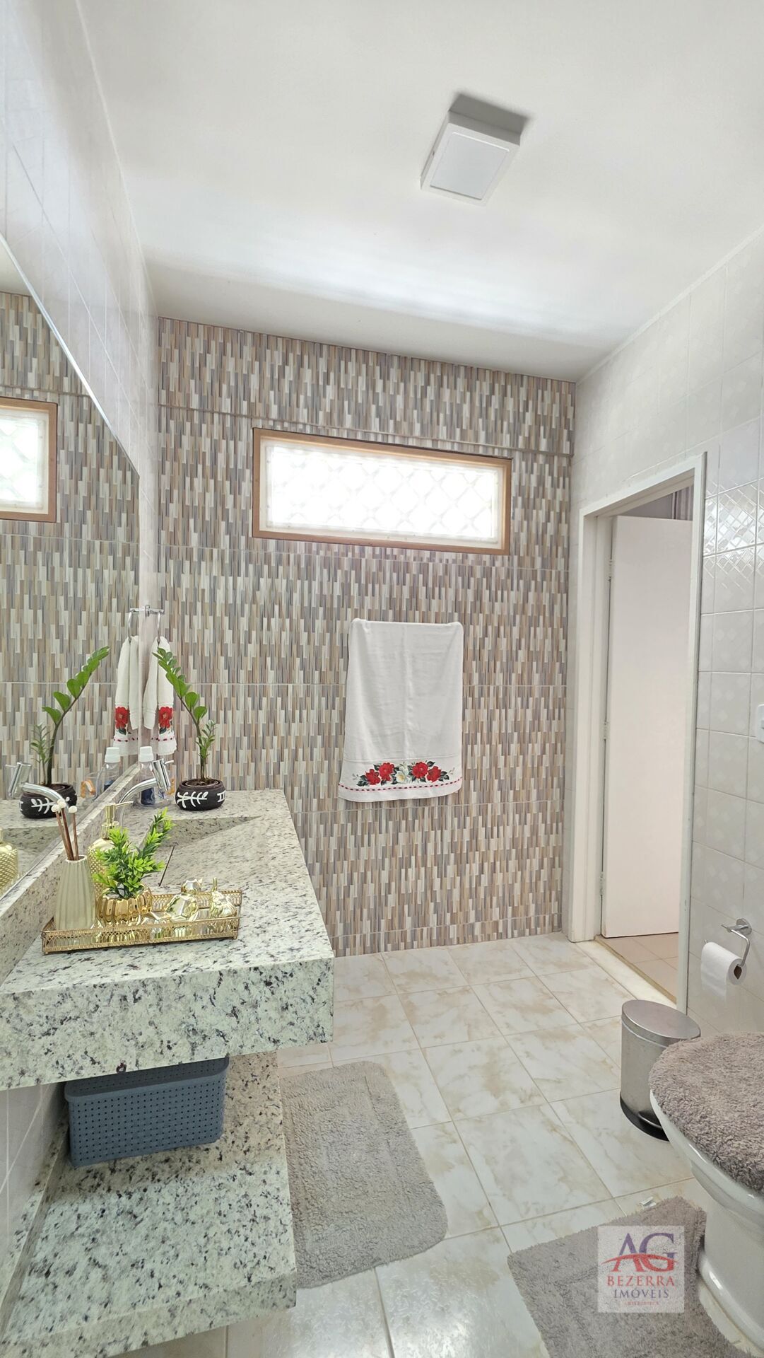 Casa, 3 quartos, 279 m² - Foto 43