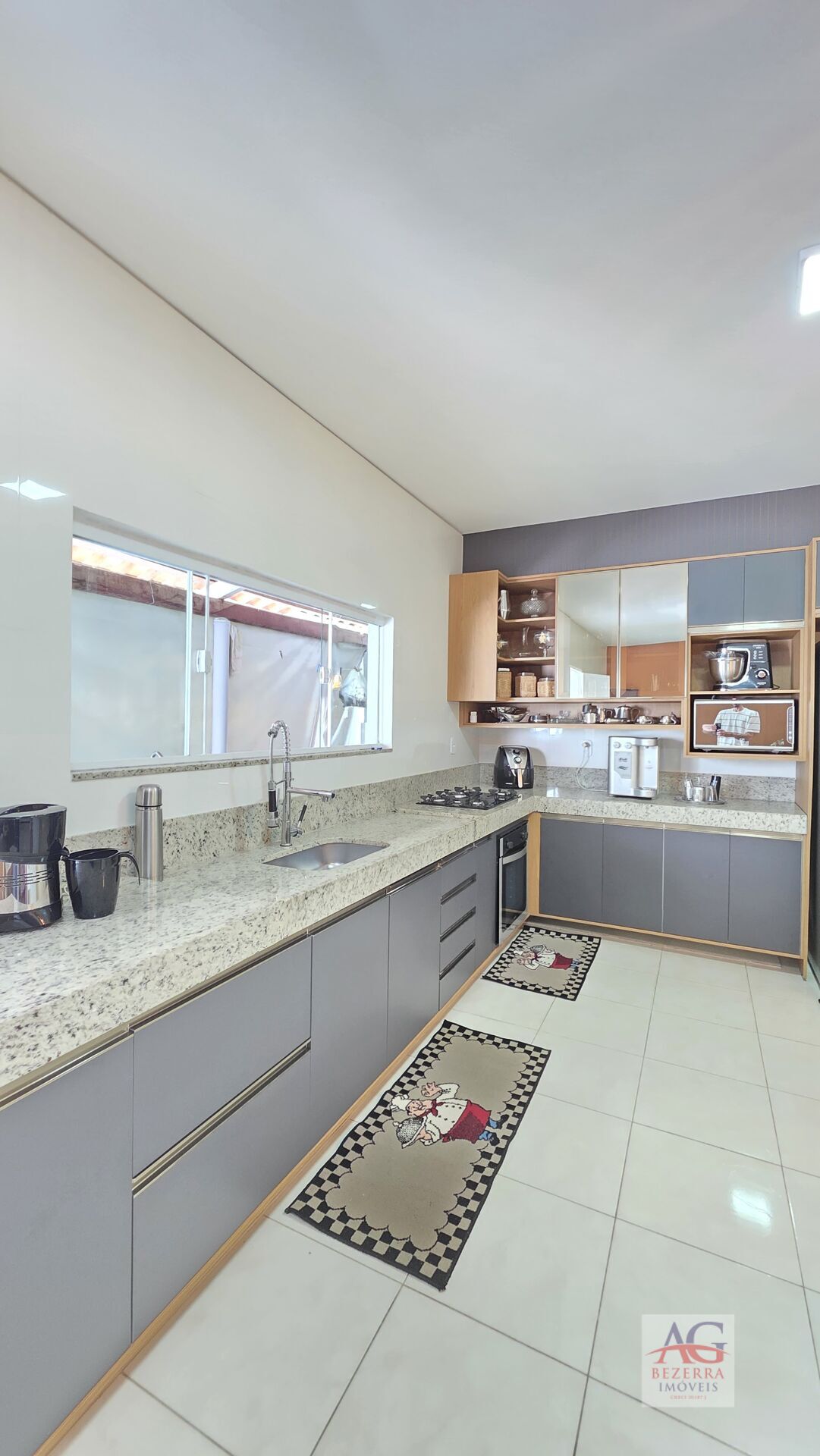 Casa, 3 quartos, 279 m² - Foto 32
