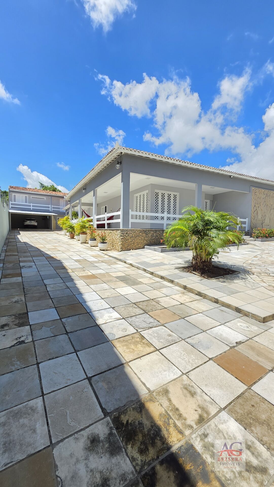 Casa, 3 quartos, 279 m² - Foto 1