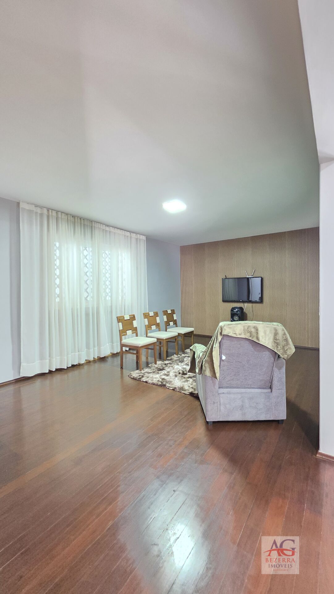 Casa, 3 quartos, 279 m² - Foto 23