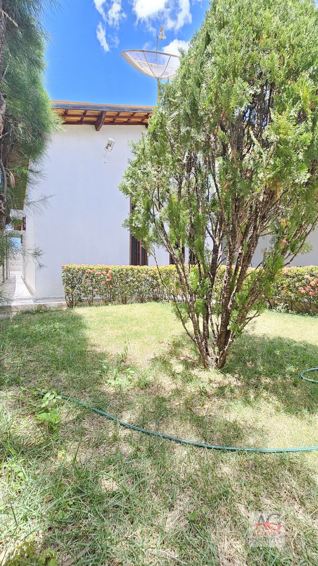 Casa à venda com 3 quartos, 115m² - Foto 3