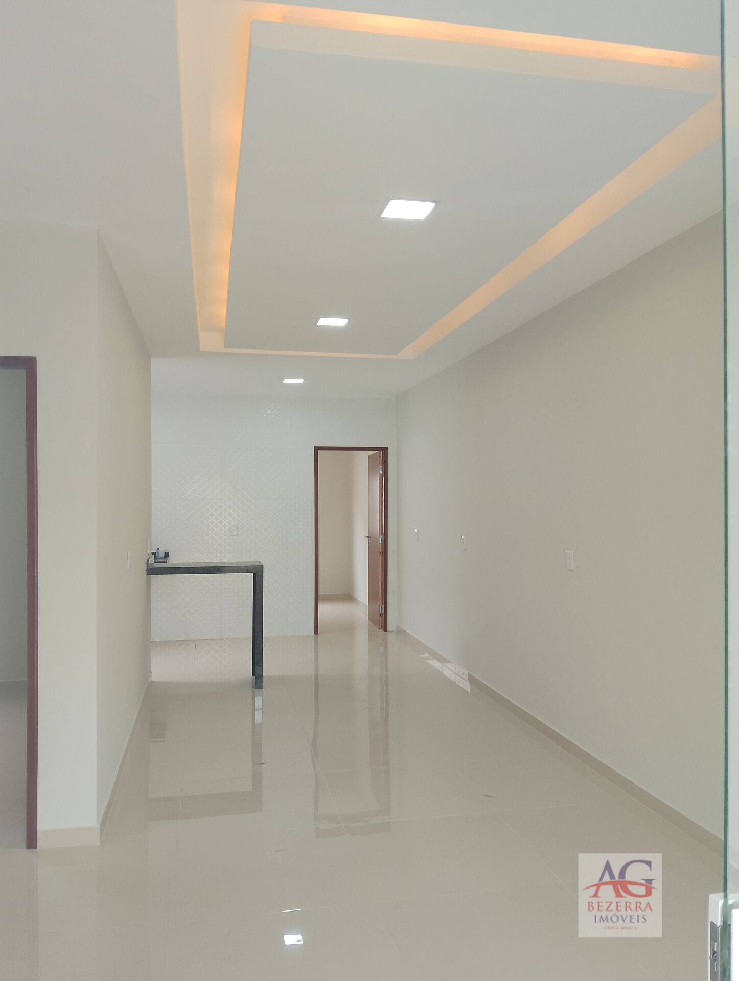 Casa à venda com 3 quartos, 86m² - Foto 7